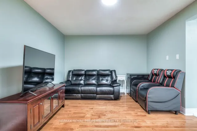 Additional property image - 54 Bluenose Cres