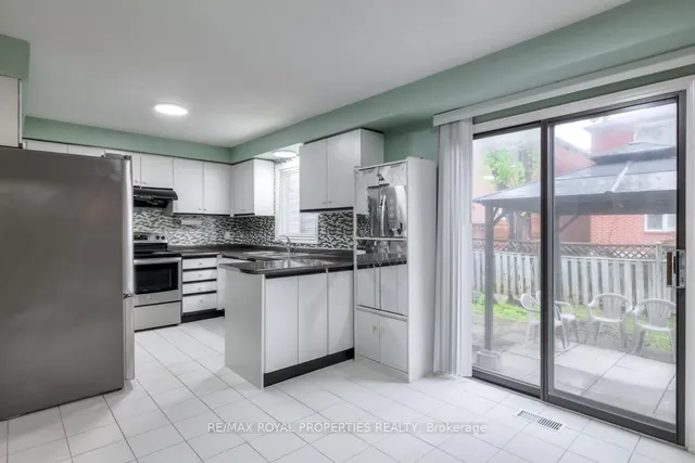 Additional property image - 54 Bluenose Cres