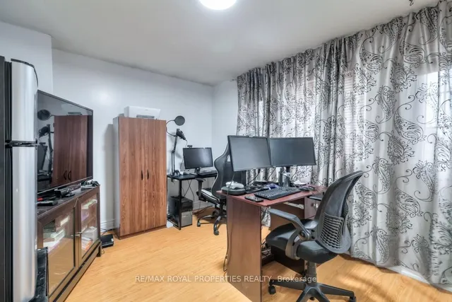 Additional property image - 54 Bluenose Cres