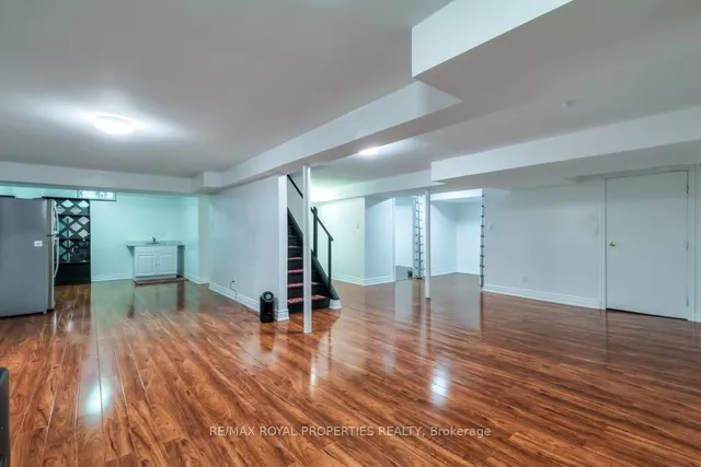 Additional property image - 54 Bluenose Cres
