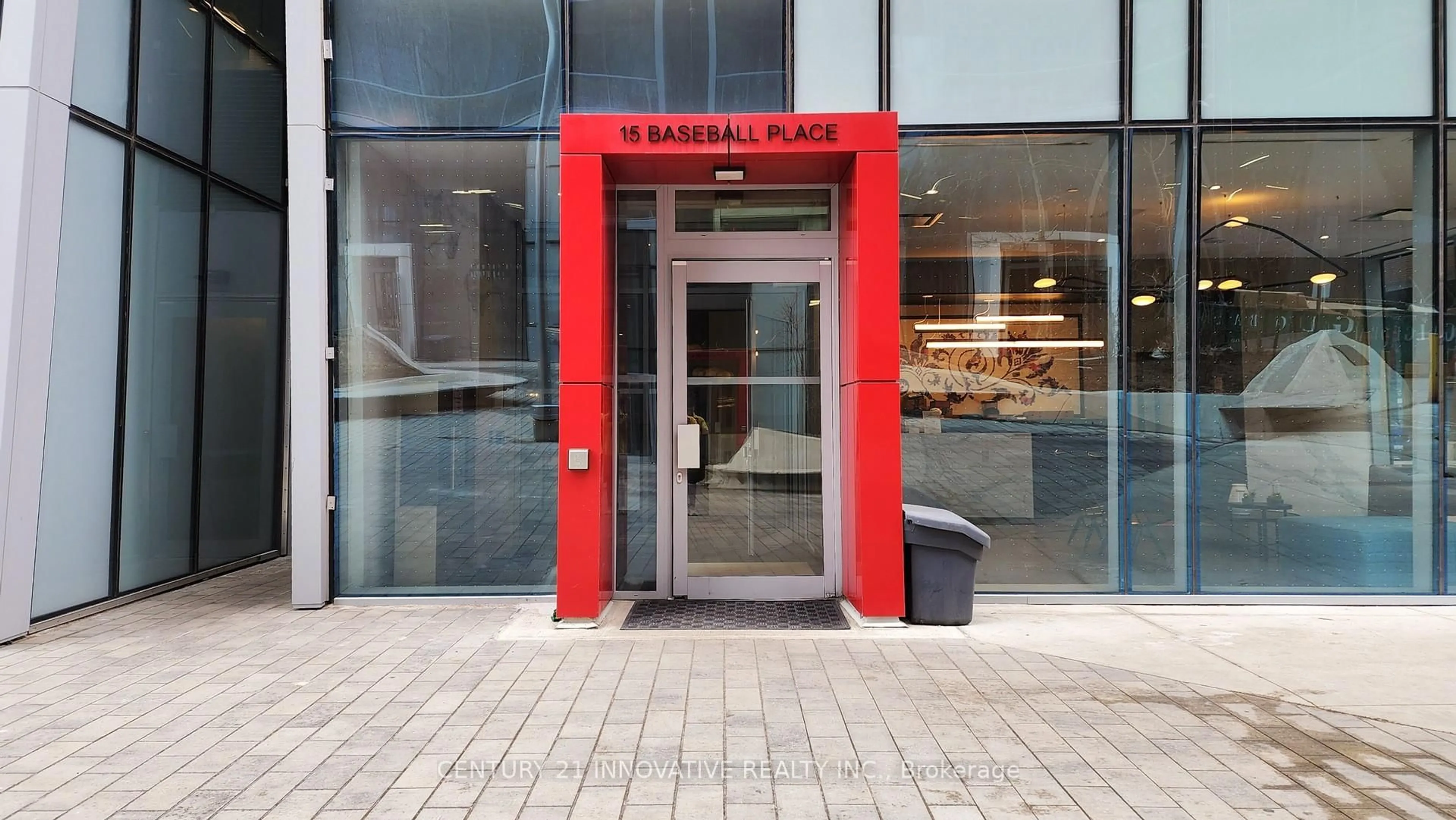 Indoor foyer for 15 Baseball Pl #501, Toronto Ontario M4M 0E6