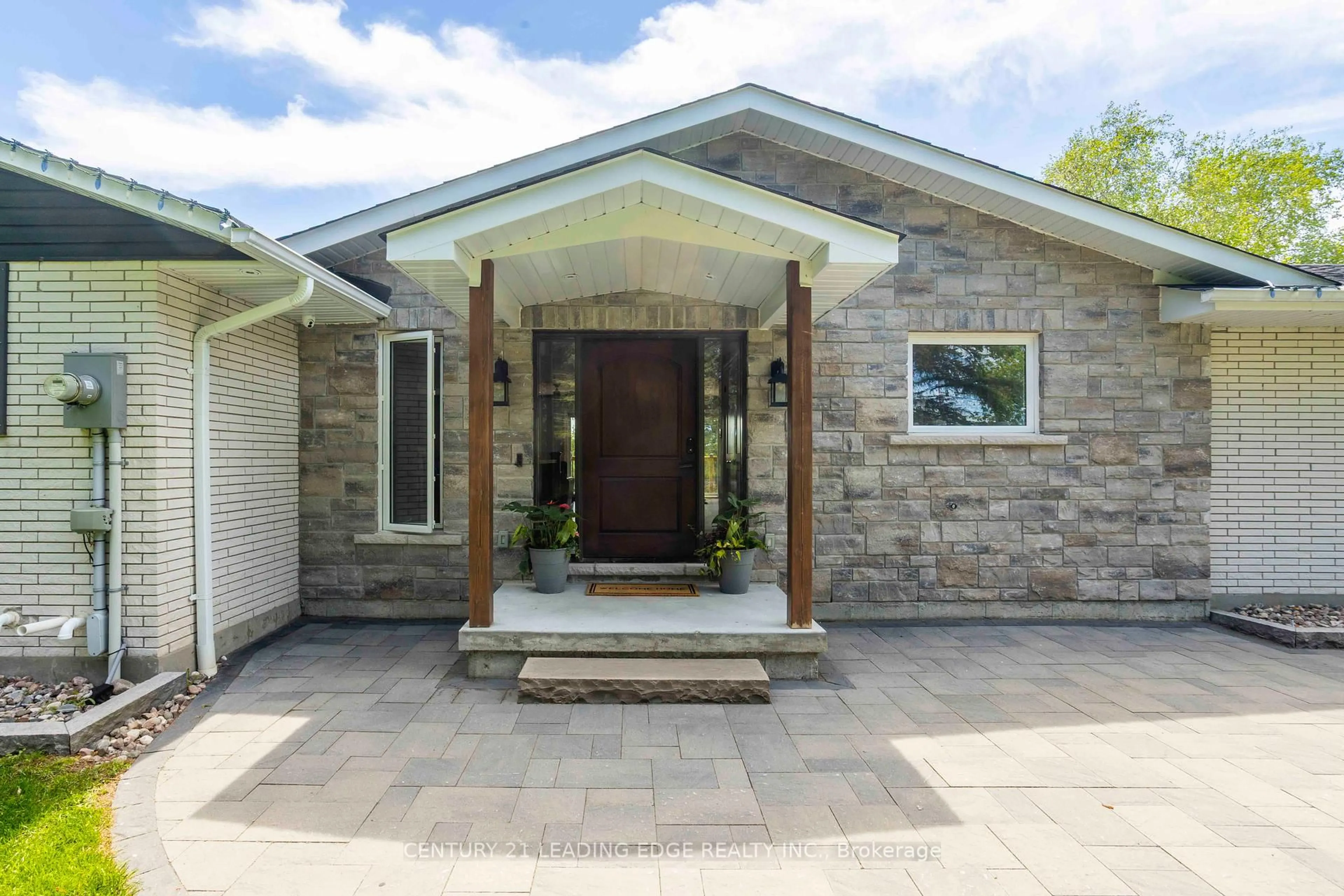 Home with brick exterior material, street for 835 Brawley Rd, Whitby Ontario L1M 1M5