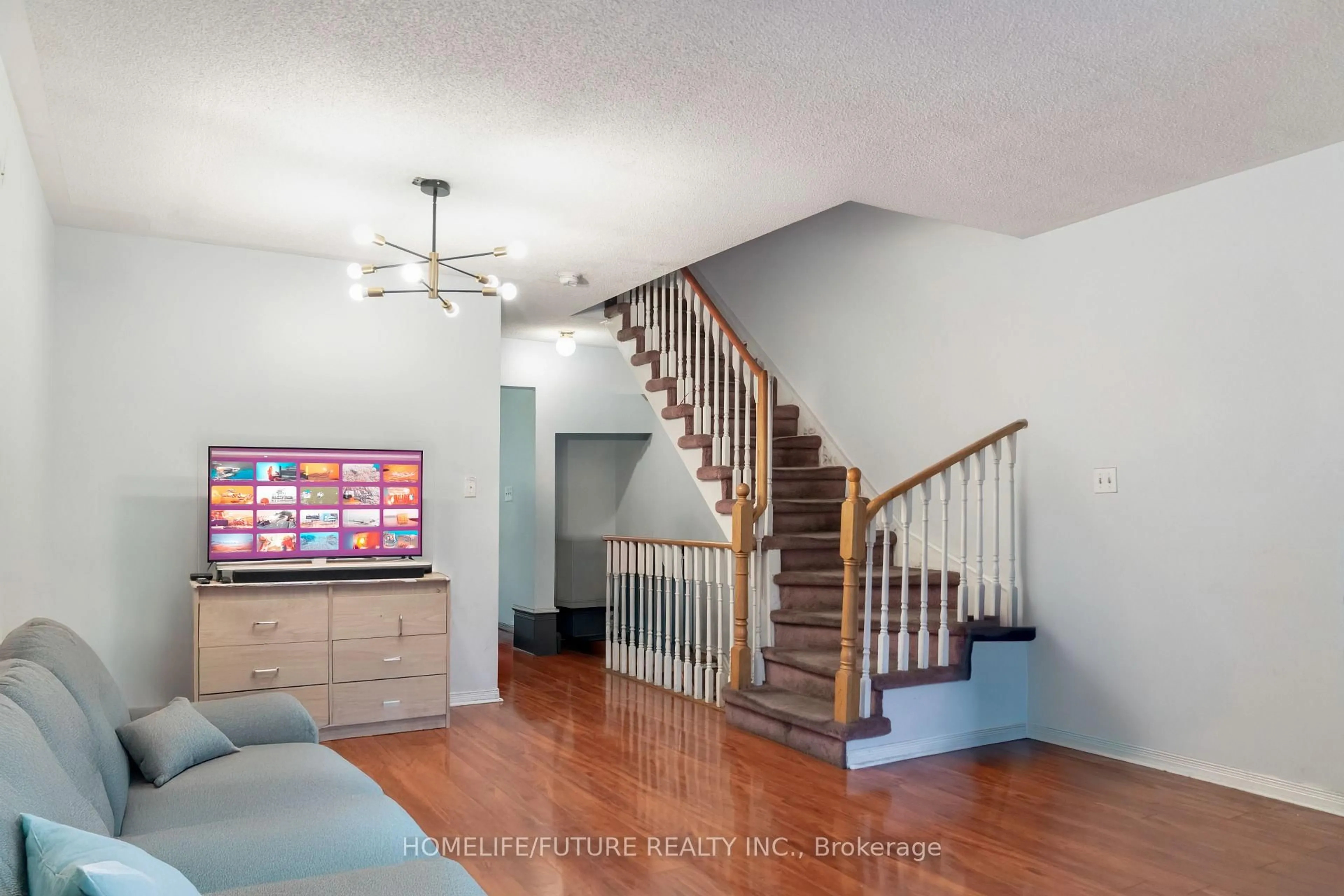 Unknown for 19 Rosebank Dr #106, Toronto Ontario M1B 5Z2