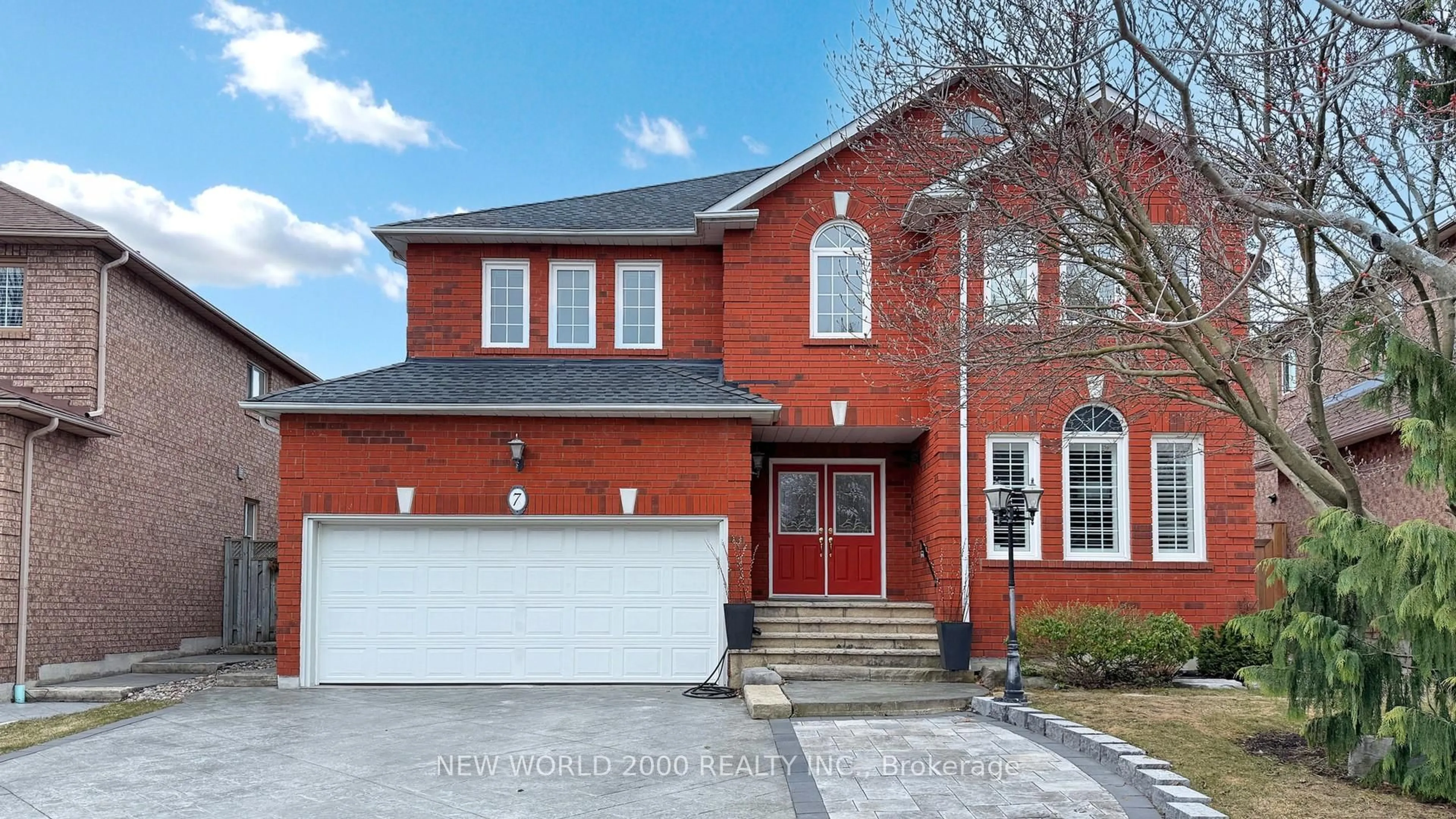 Home with brick exterior material, street for 7 Finnegan Pl, Whitby Ontario L1R 2G2