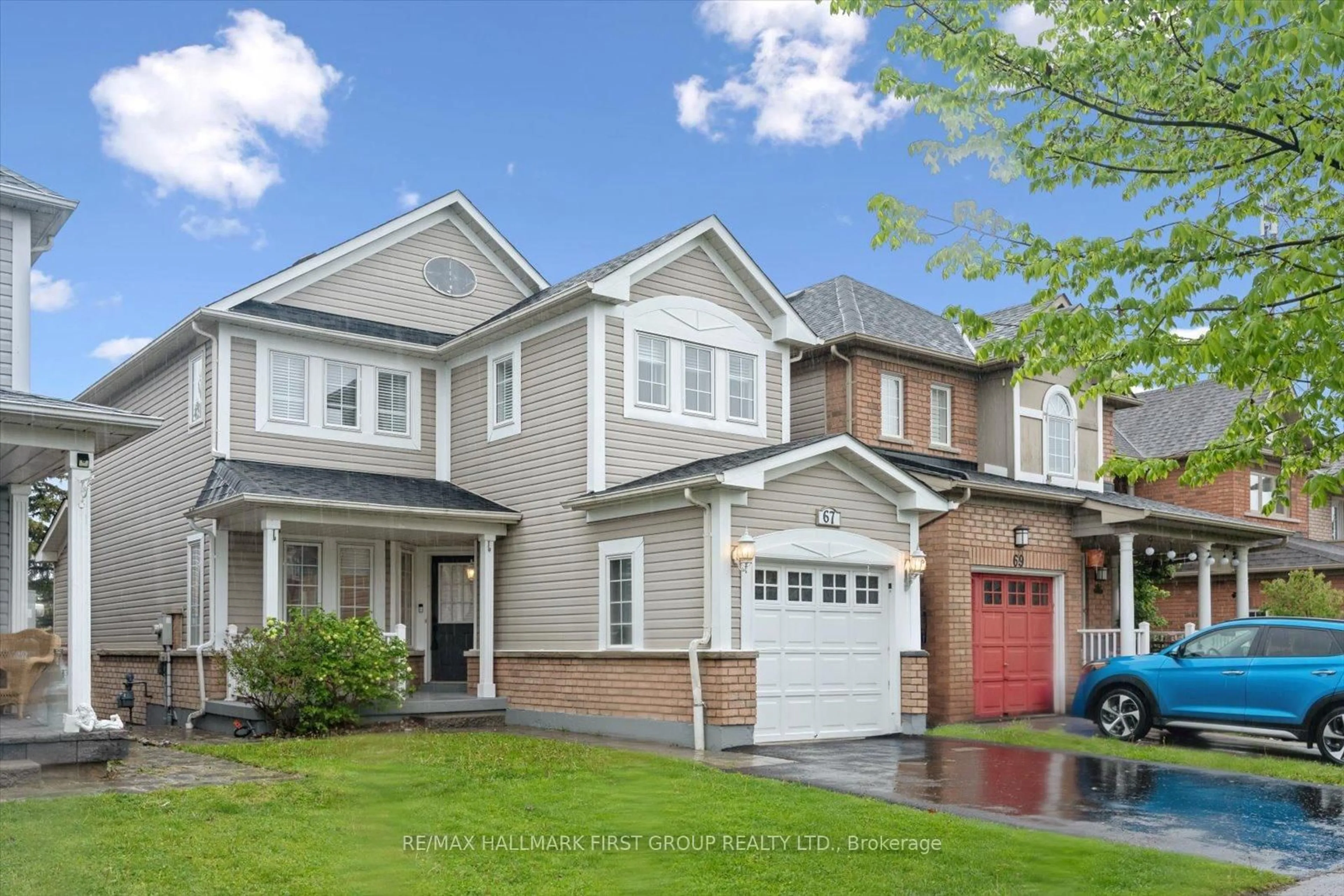 Home with vinyl exterior material, street for 67 Tallships Dr, Whitby Ontario L1N 9X7