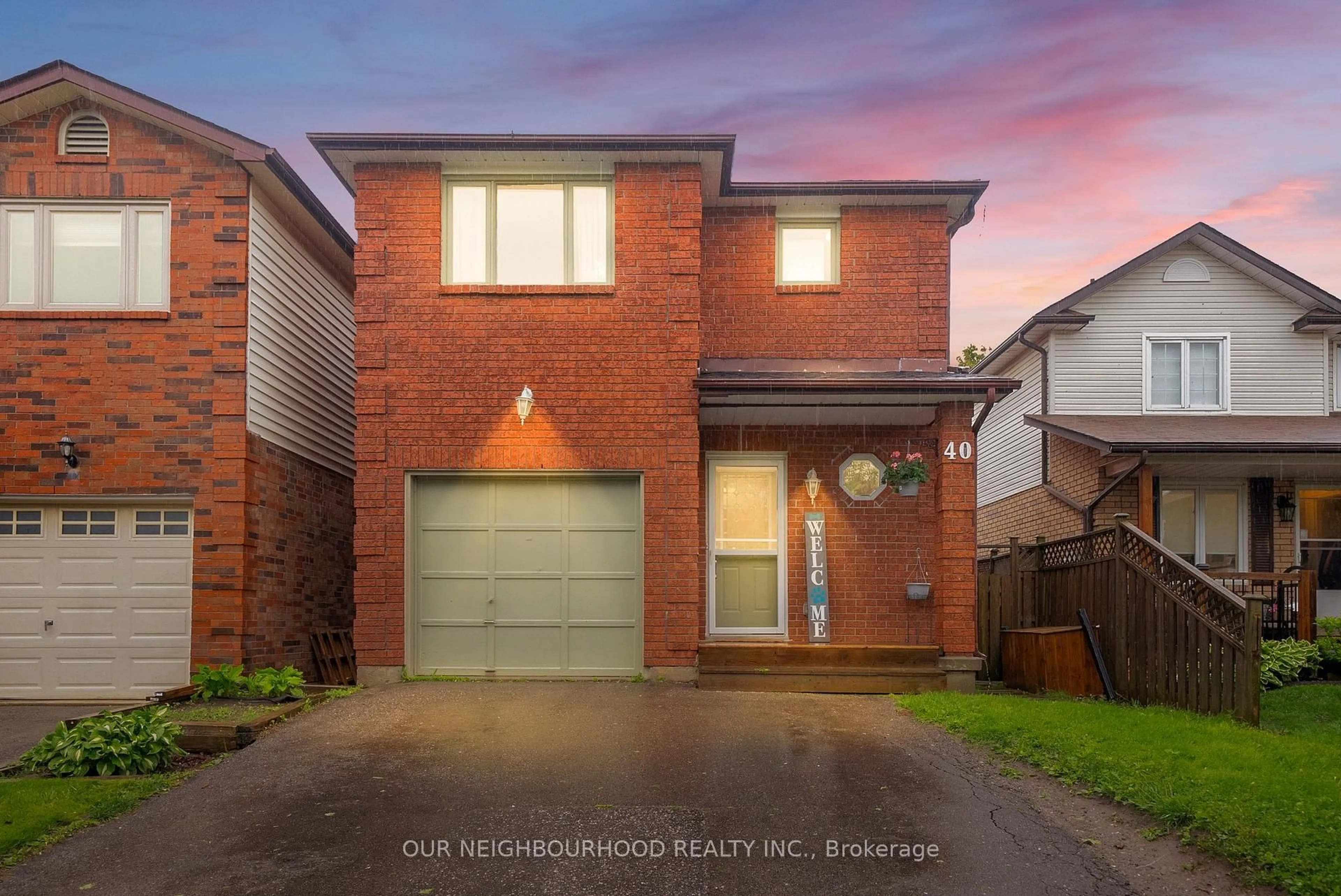 Home with brick exterior material, street for 40 McFeeters Cres, Clarington Ontario L1C 4G4