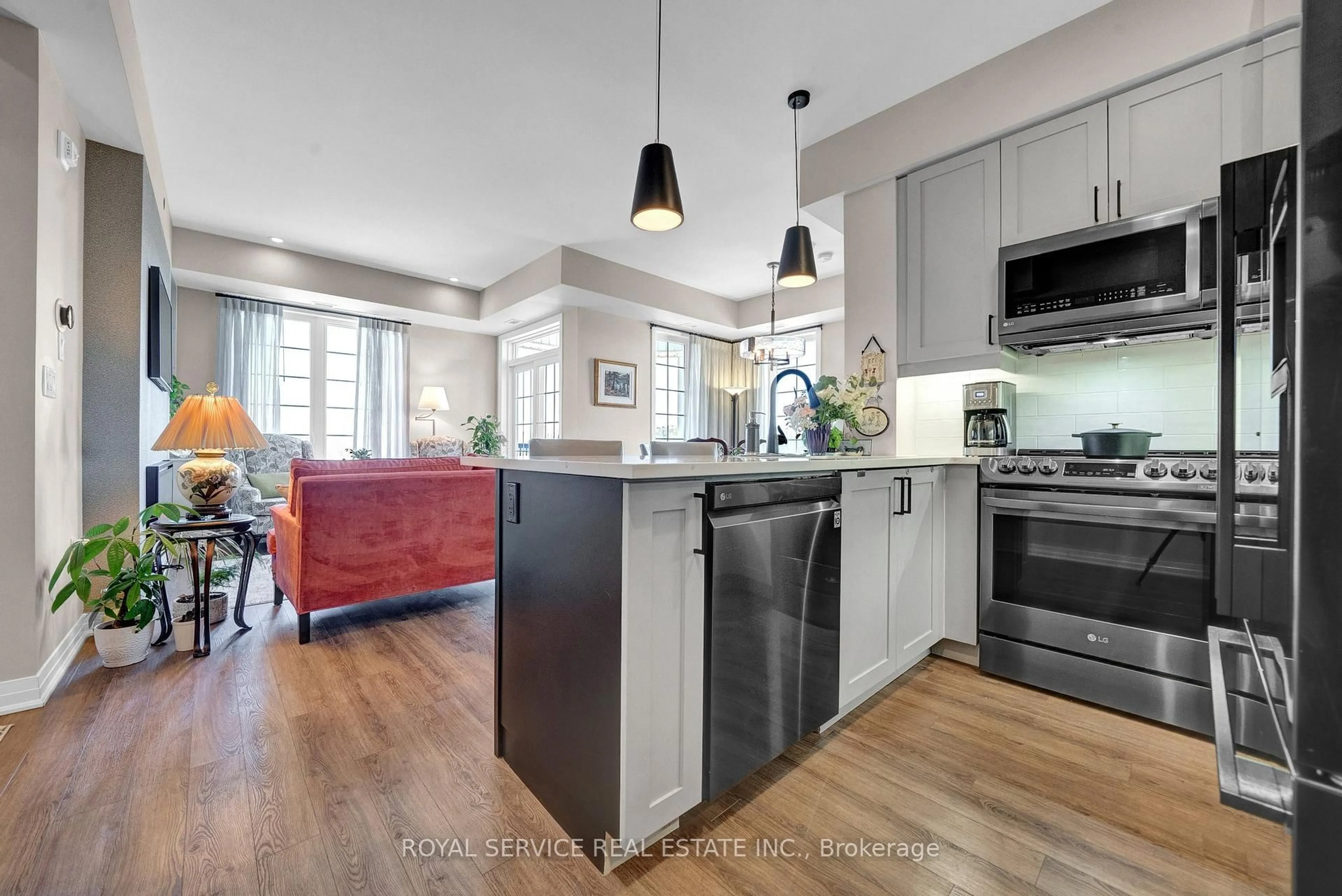 Open concept kitchen, unknown for 65 Shipway Ave #404, Clarington Ontario L1B 0W2