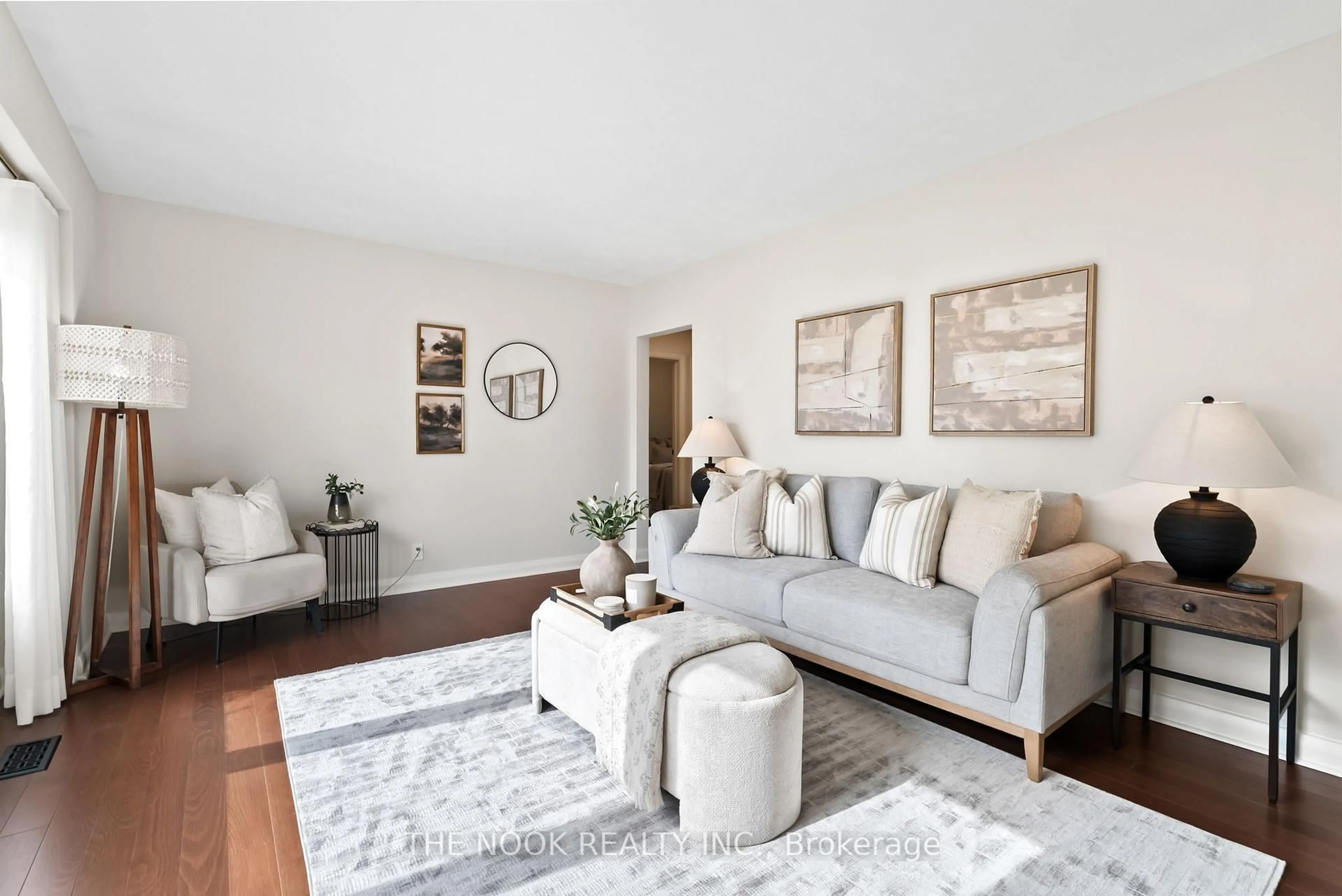 Living room with furniture, unknown for 287 Windsor St, Oshawa Ontario L1H 6G5