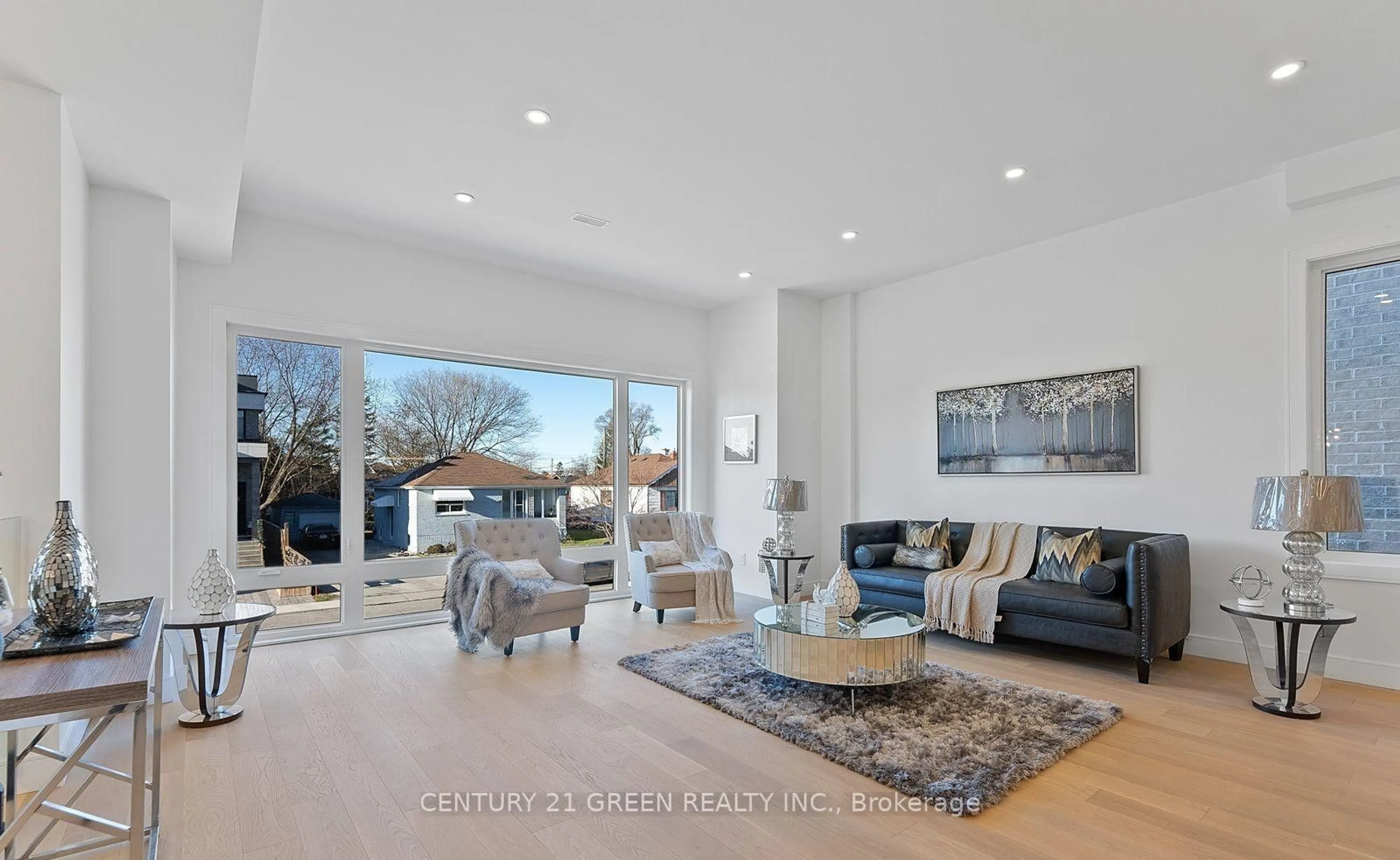 Living room with furniture, unknown for 67 Bexhill Ave, Toronto Ontario M1L 3B7