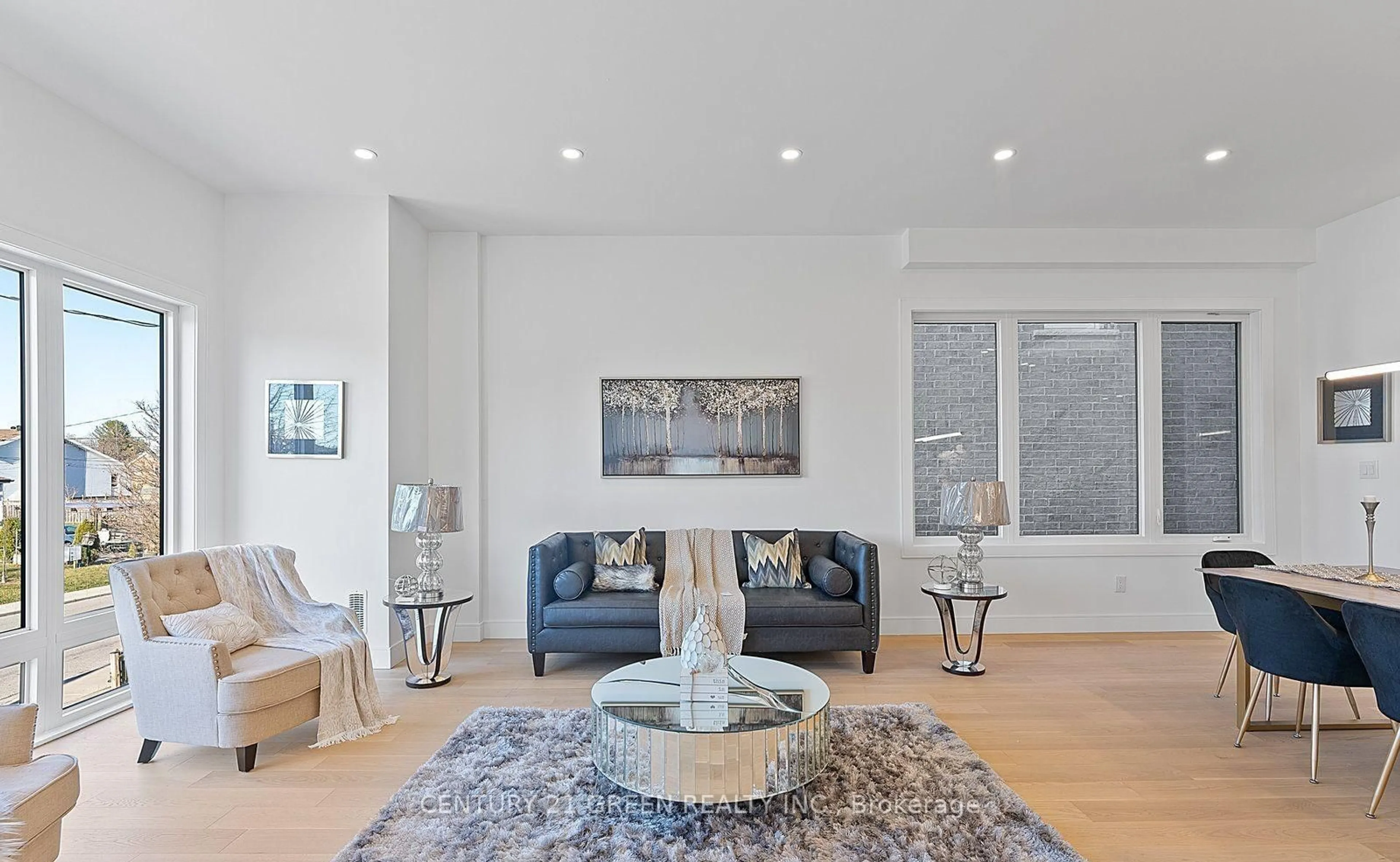 Living room with furniture, wood/laminate floor for 67 Bexhill Ave, Toronto Ontario M1L 3B7