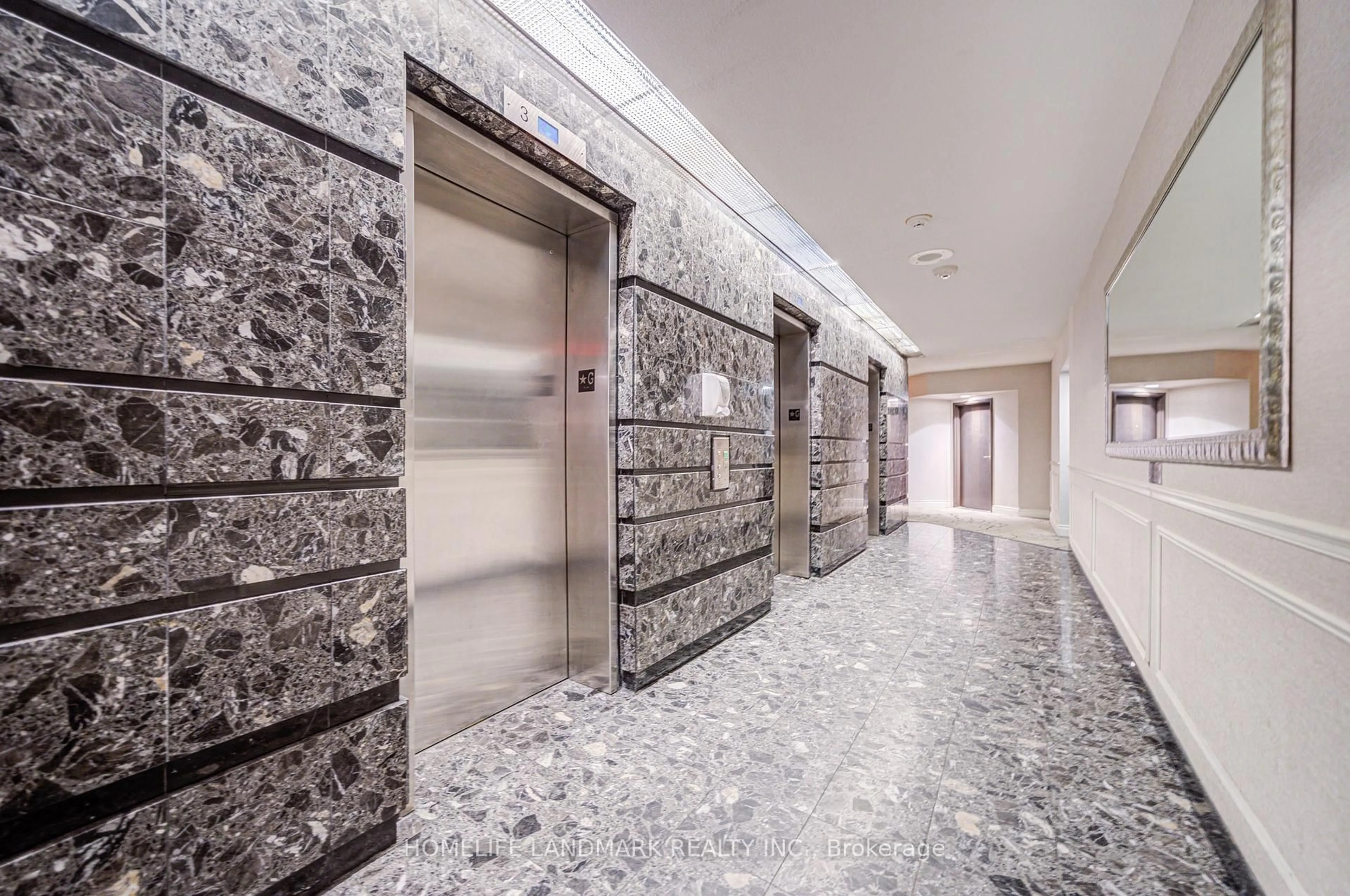 Indoor foyer for 4725 Sheppard Ave #703, Toronto Ontario M1S 5B2