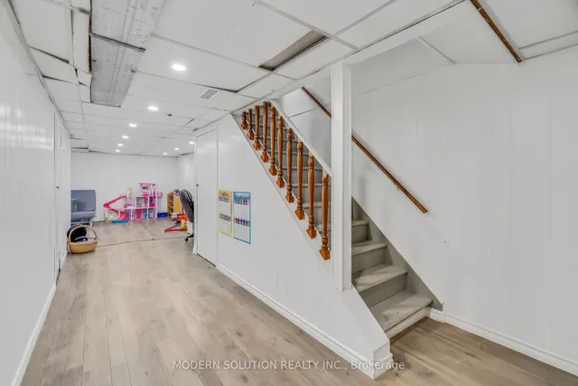 Additional property image - 341 Military Tr Unit 23