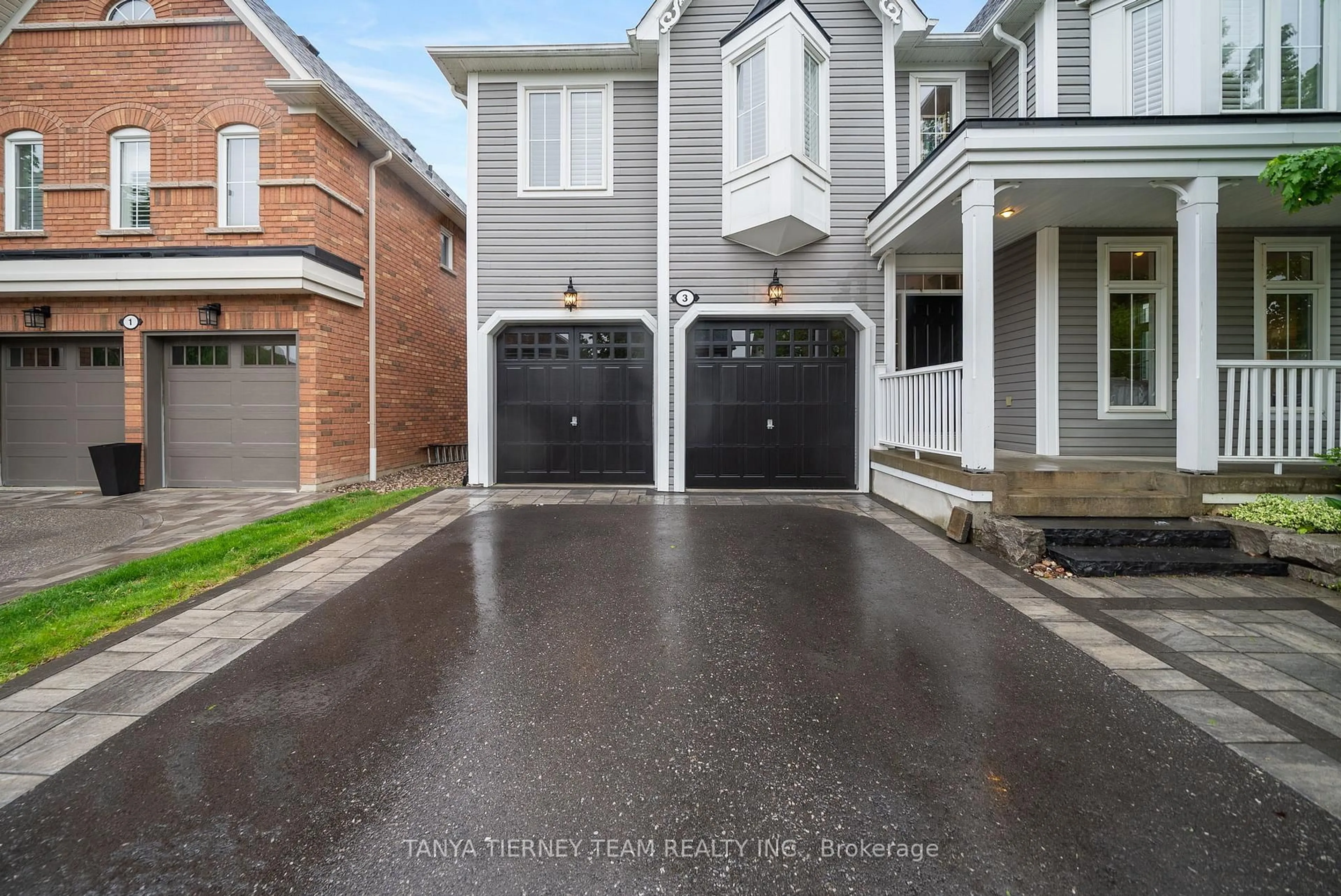 Unknown for 3 Denbury Crt, Whitby Ontario L1M 2P3