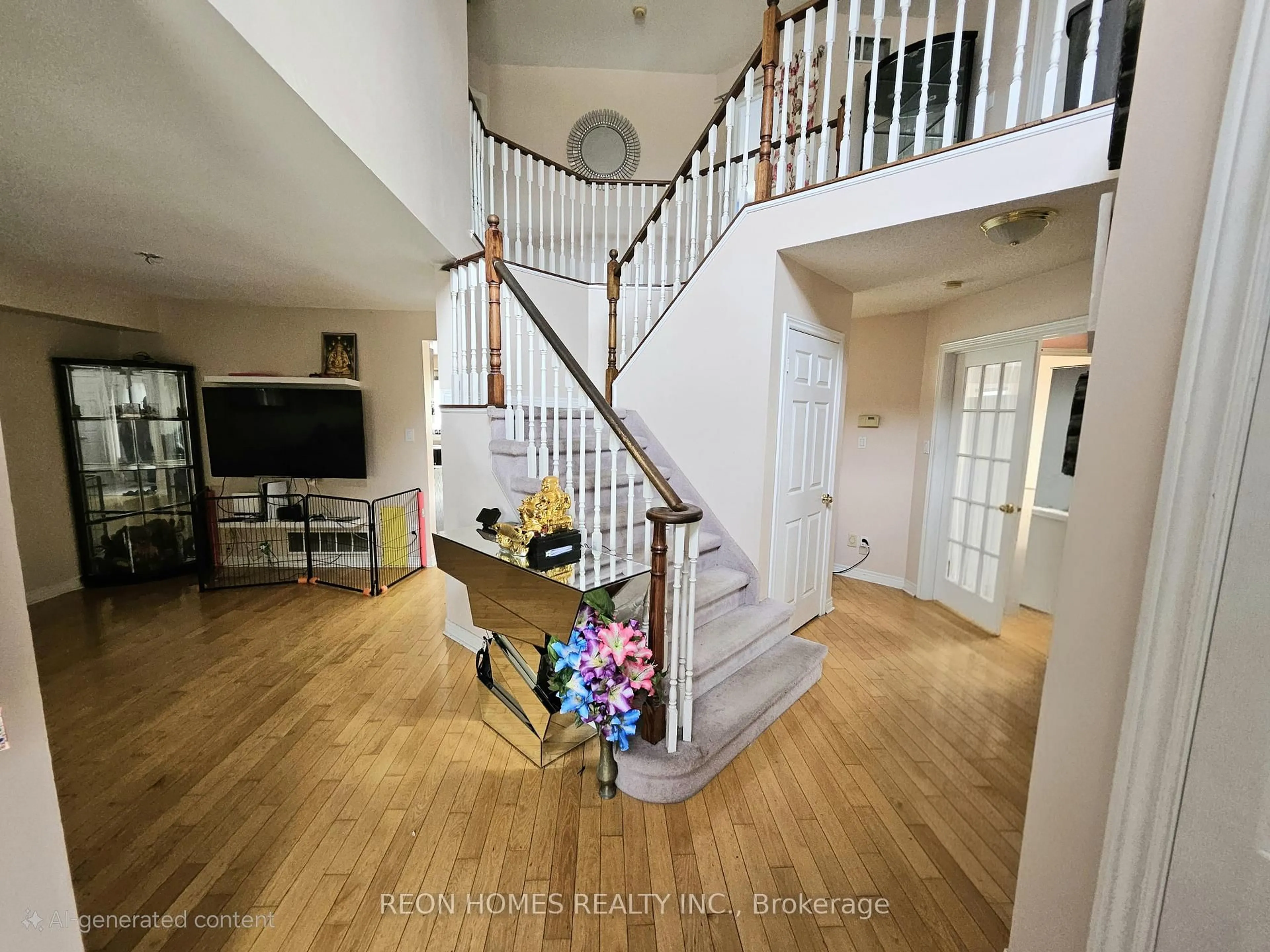 Indoor foyer for 72 Niagara Dr, Oshawa Ontario L1G 8A5