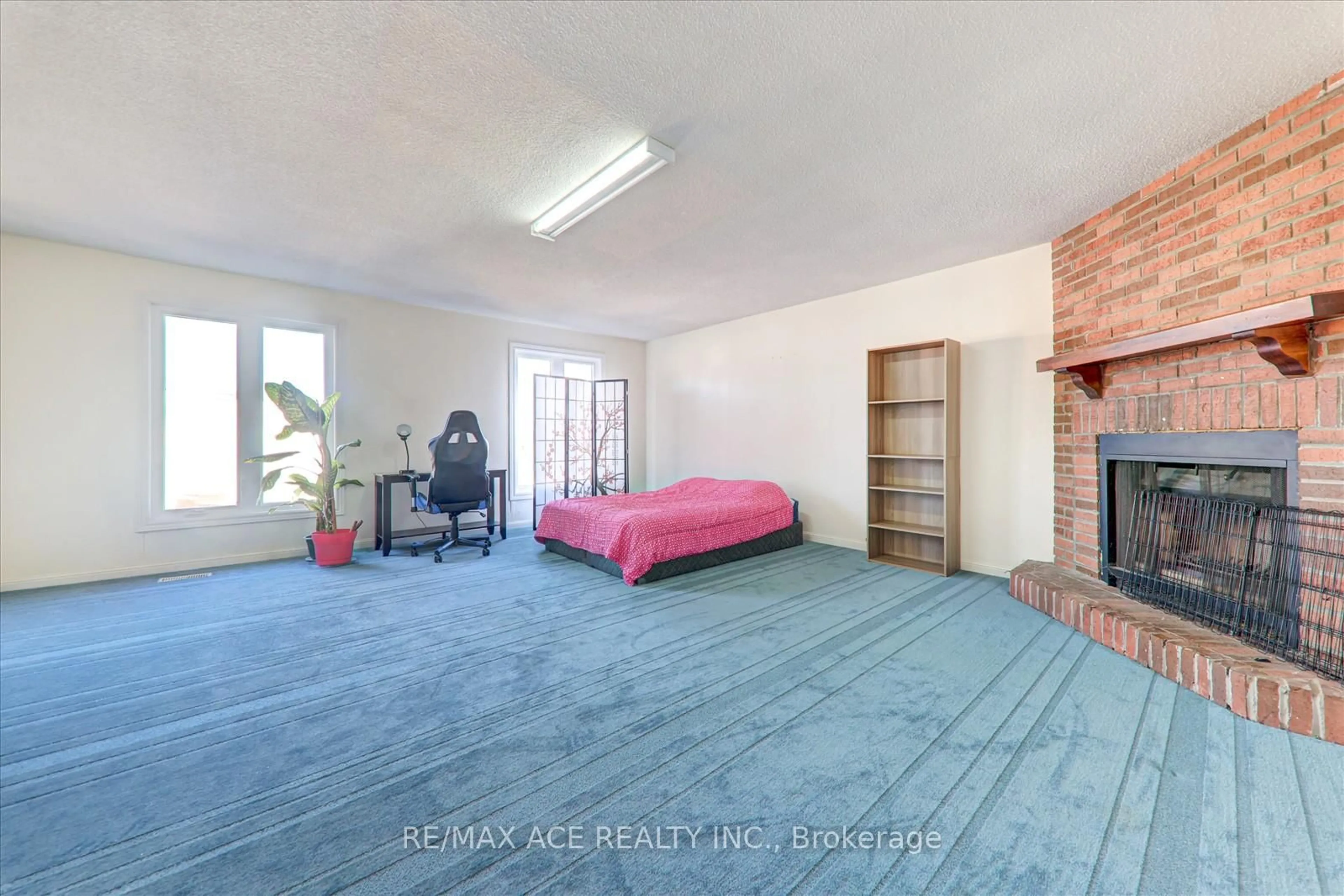 A pic of a room for 6 Rockwood Dr, Toronto Ontario M1M 3N1