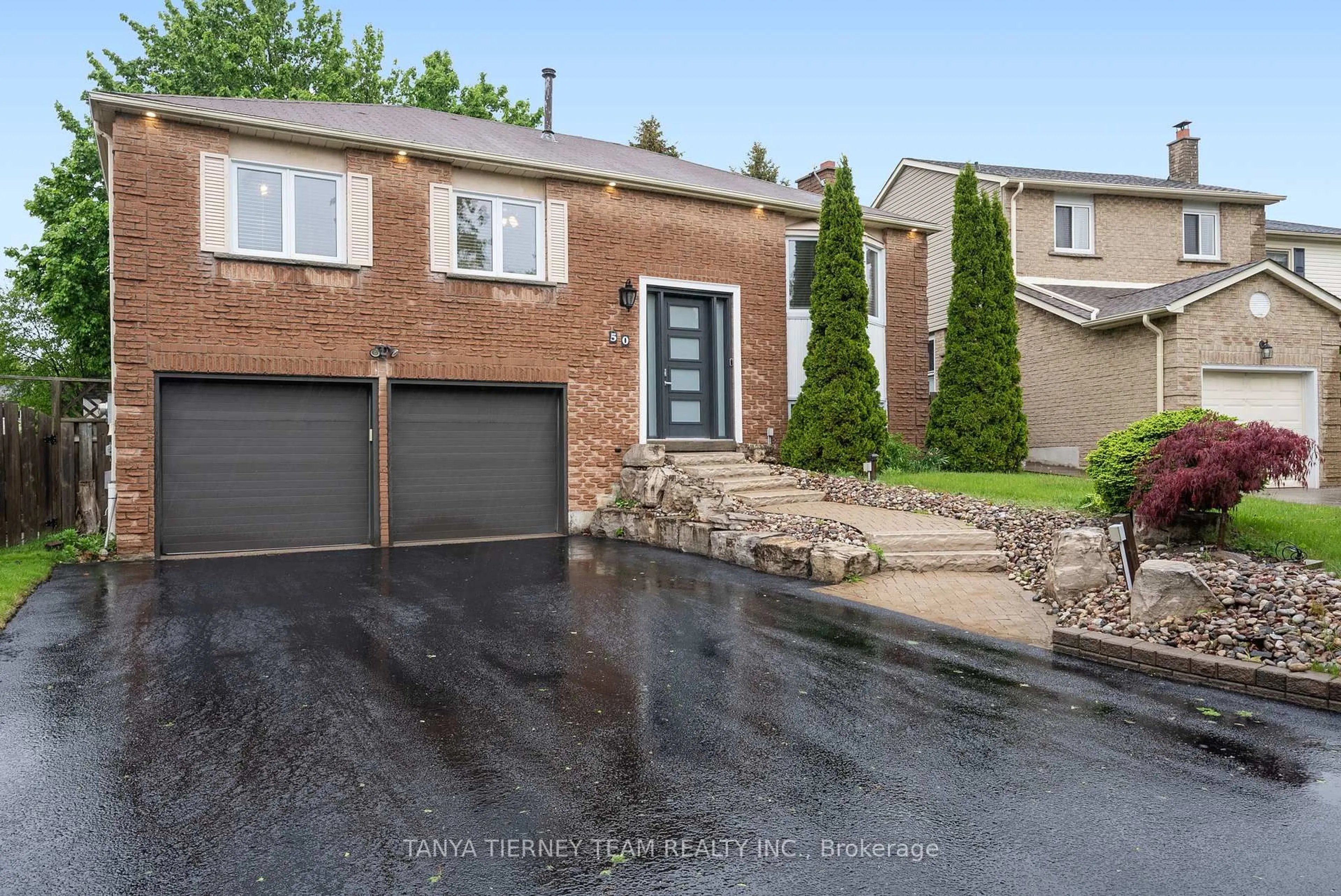 Unknown for 50 Lowder Pl, Whitby Ontario L1N 8B7