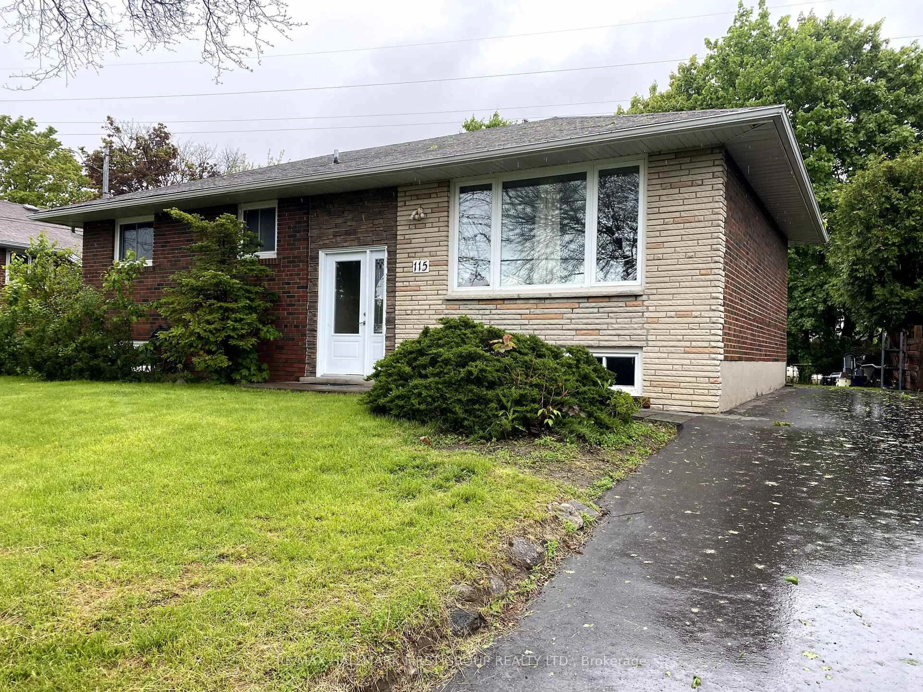 Home with brick exterior material, street for 115 Bowman Ave, Whitby Ontario L1N 3T7