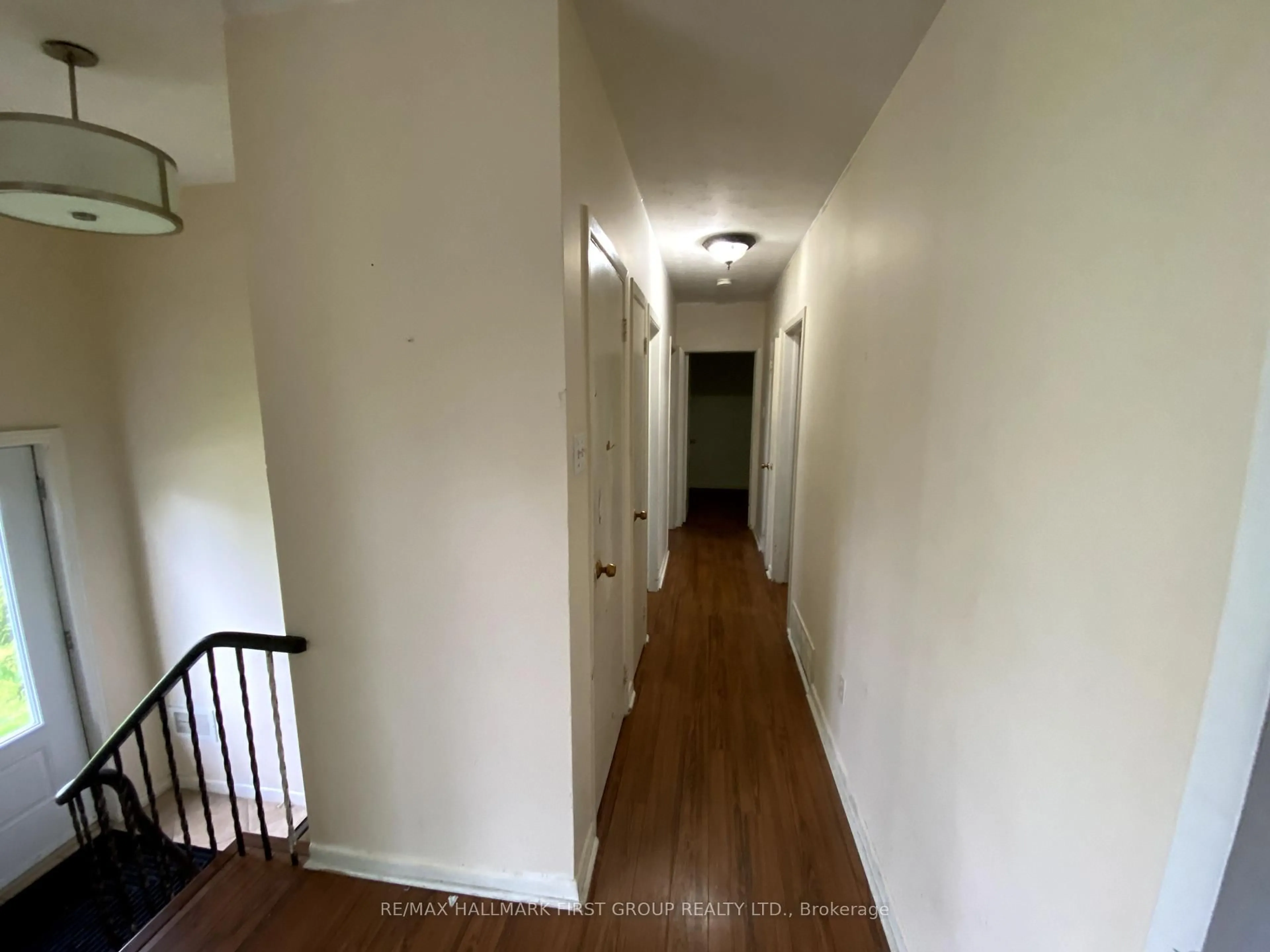 A pic of a room for 115 Bowman Ave, Whitby Ontario L1N 3T7