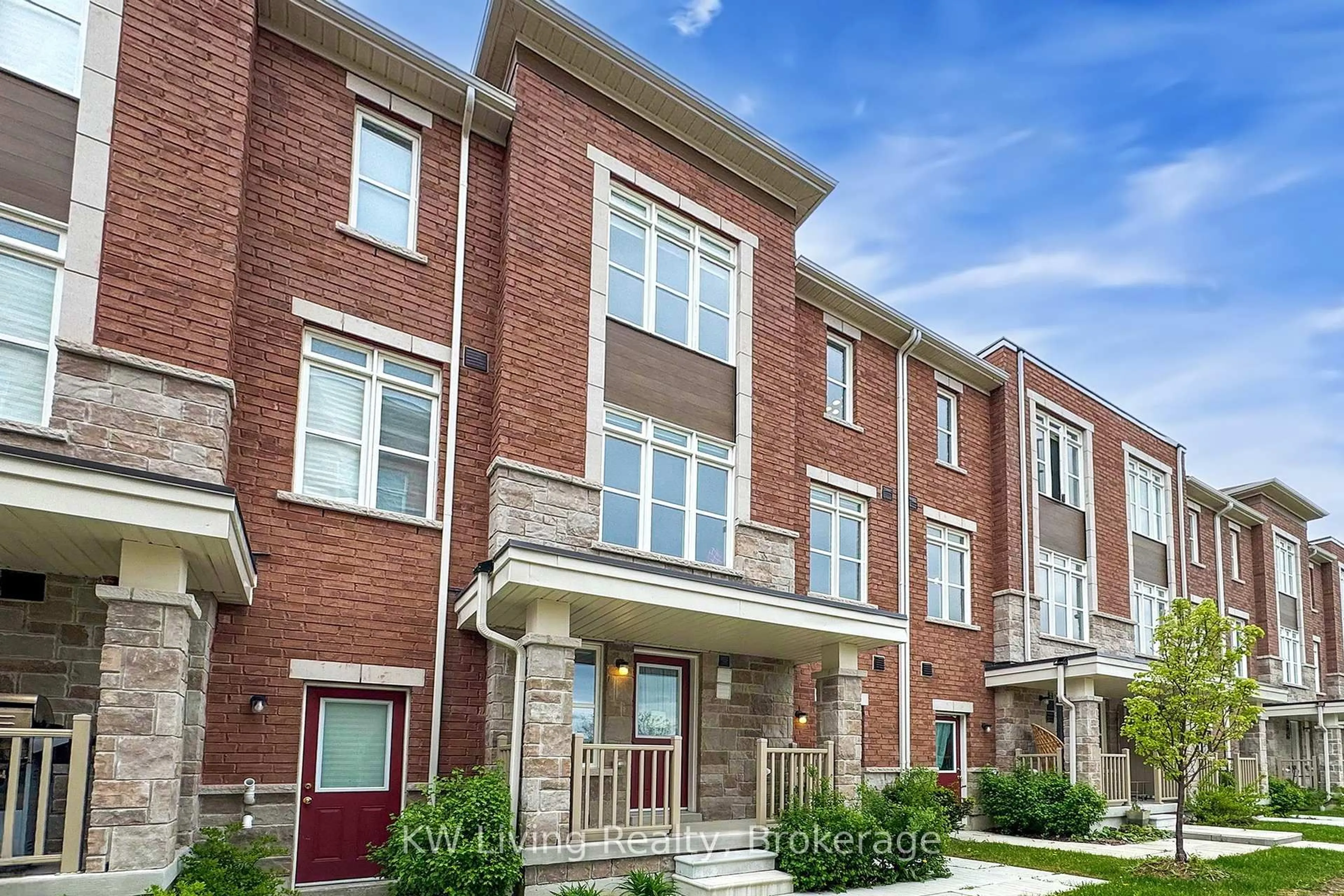 Home with brick exterior material, street for 2540 William Jackson Dr #305, Pickering Ontario L1X 0E4