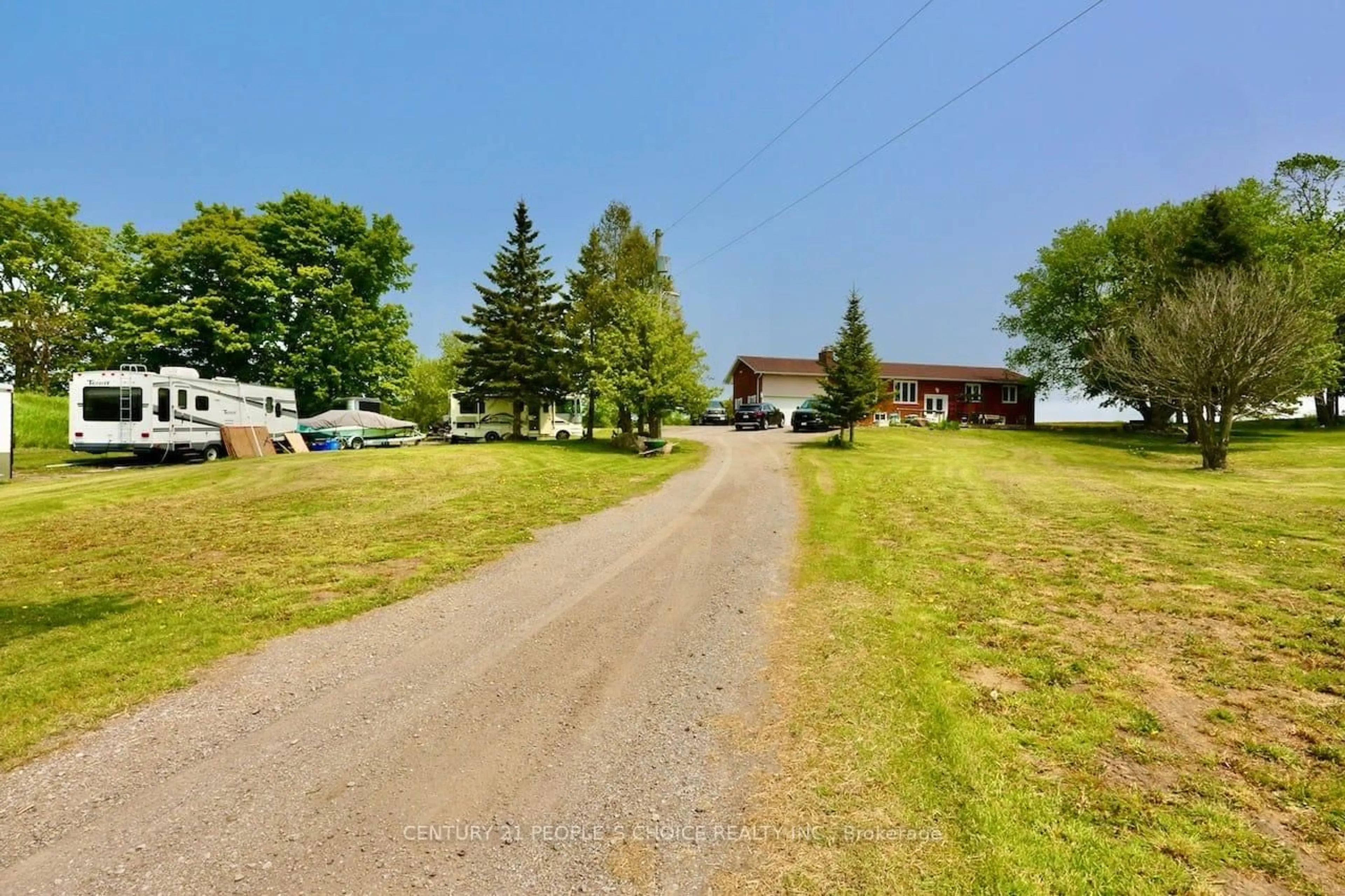 A pic from outside/outdoor area/front of a property/back of a property/a pic from drone, street for 14751 Highway 12 Rd, Scugog Ontario L9A 1B5