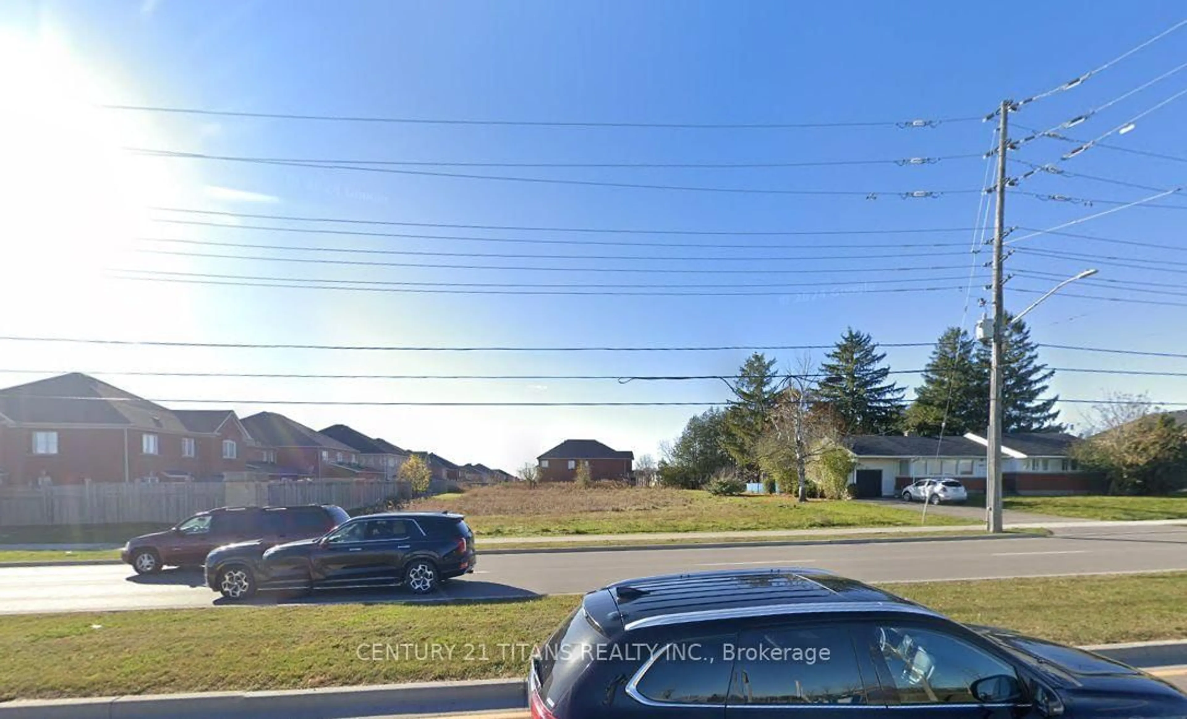 Blurry image for 1684 Harmony Rd, Oshawa Ontario K0K 1V0