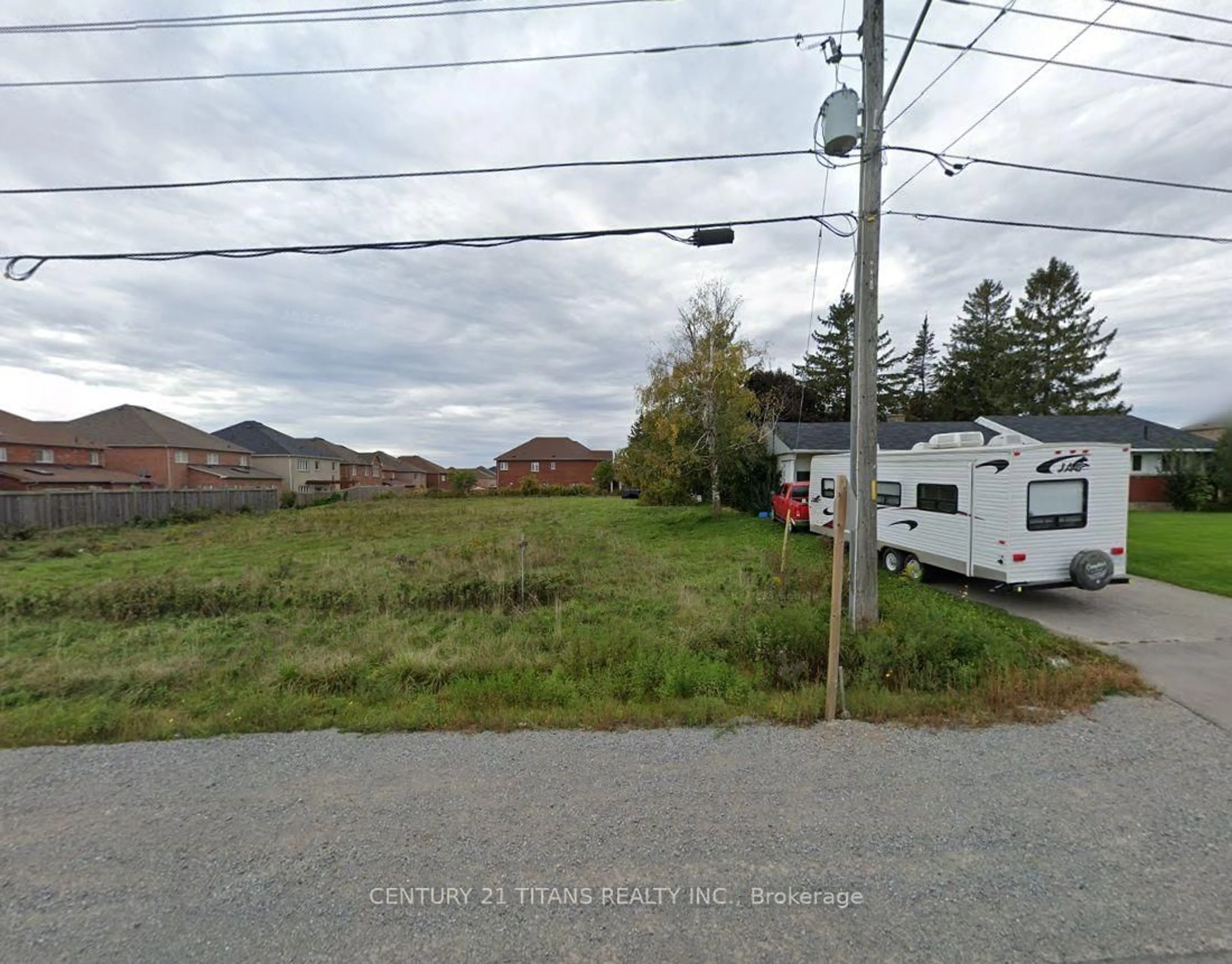 Blurry image for 1684 Harmony Rd, Oshawa Ontario K0K 1V0