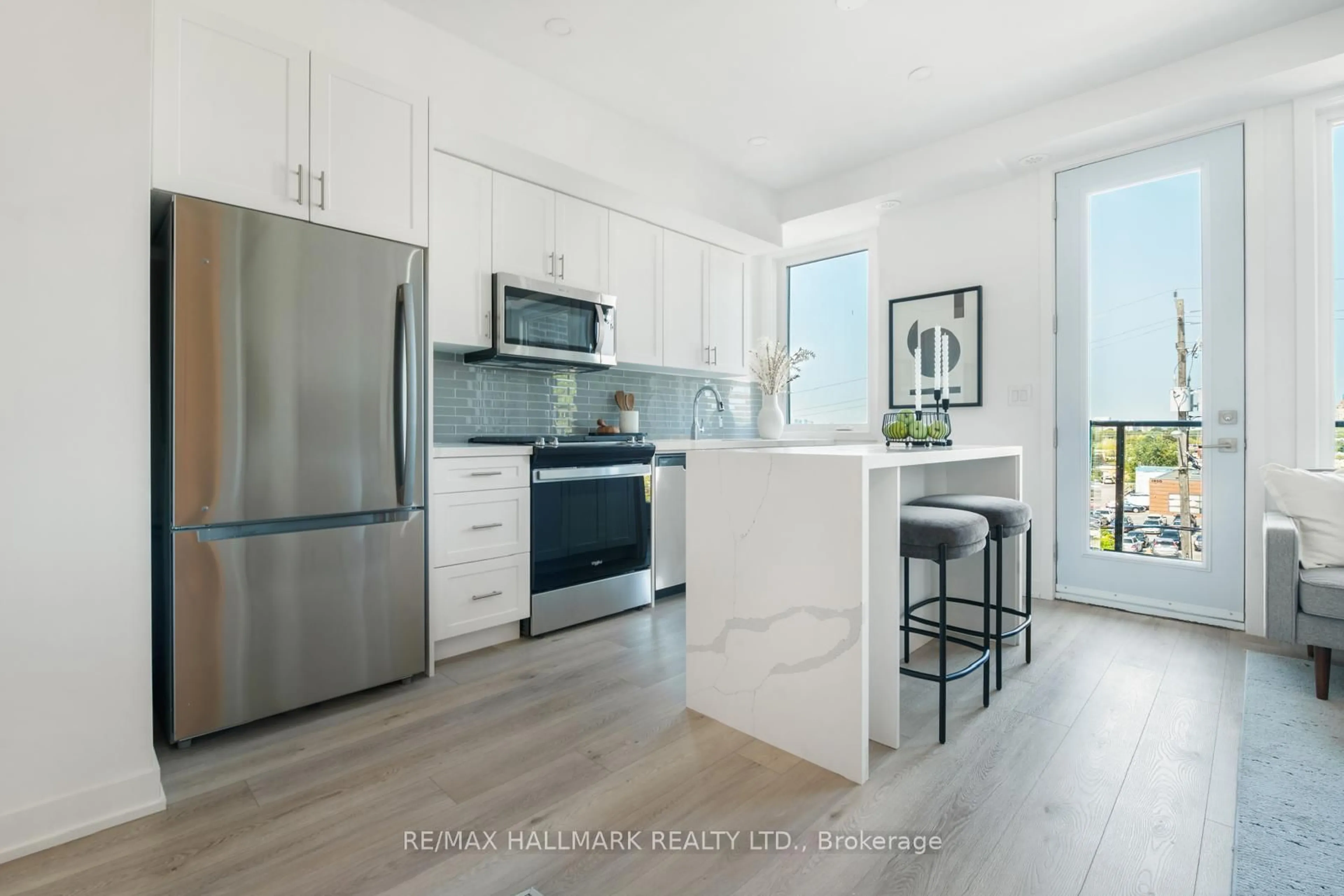 Open concept kitchen, unknown for 1455 O'Connor Dr #6, Toronto Ontario M4B 2V5