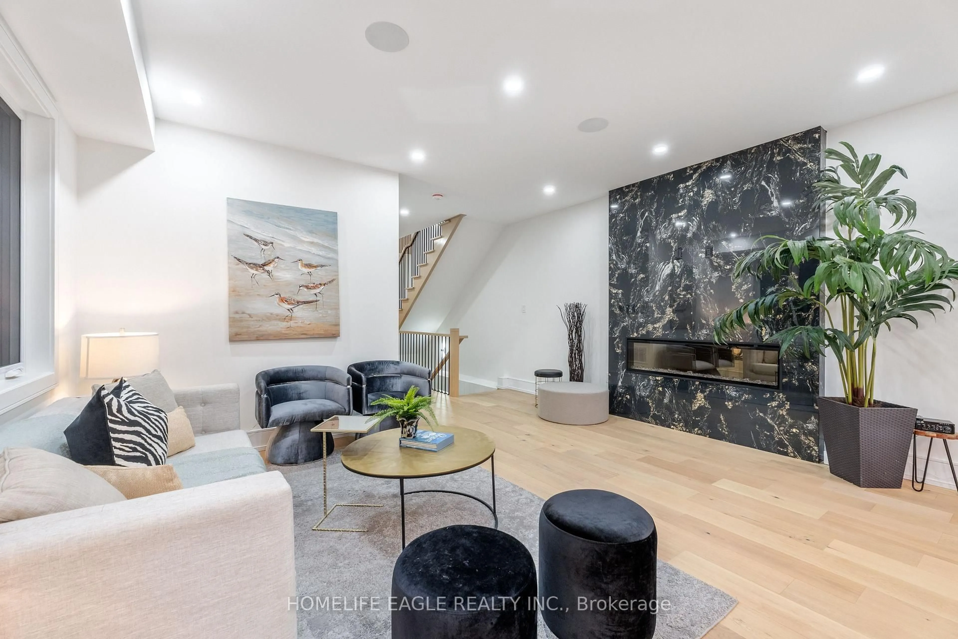 Living room with furniture, unknown for 109B Heale Ave, Toronto Ontario M1N 3Y2