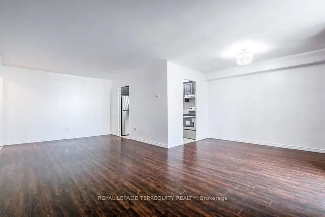Additional property image - 5 Massey Sq Unit 1512