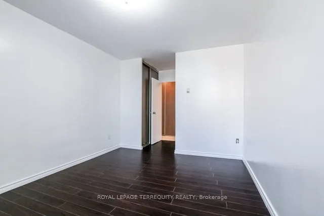 Additional property image - 5 Massey Sq Unit 1512