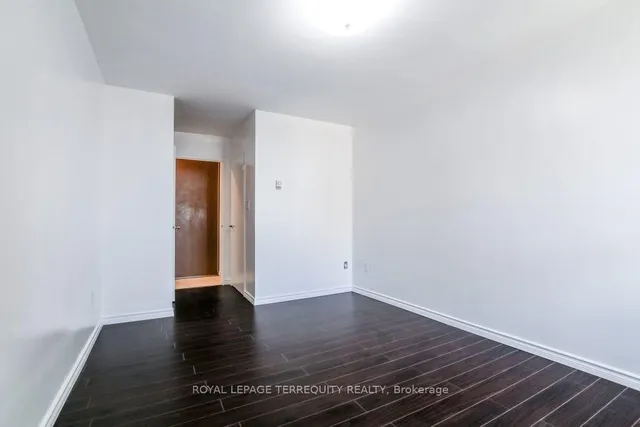 Additional property image - 5 Massey Sq Unit 1512