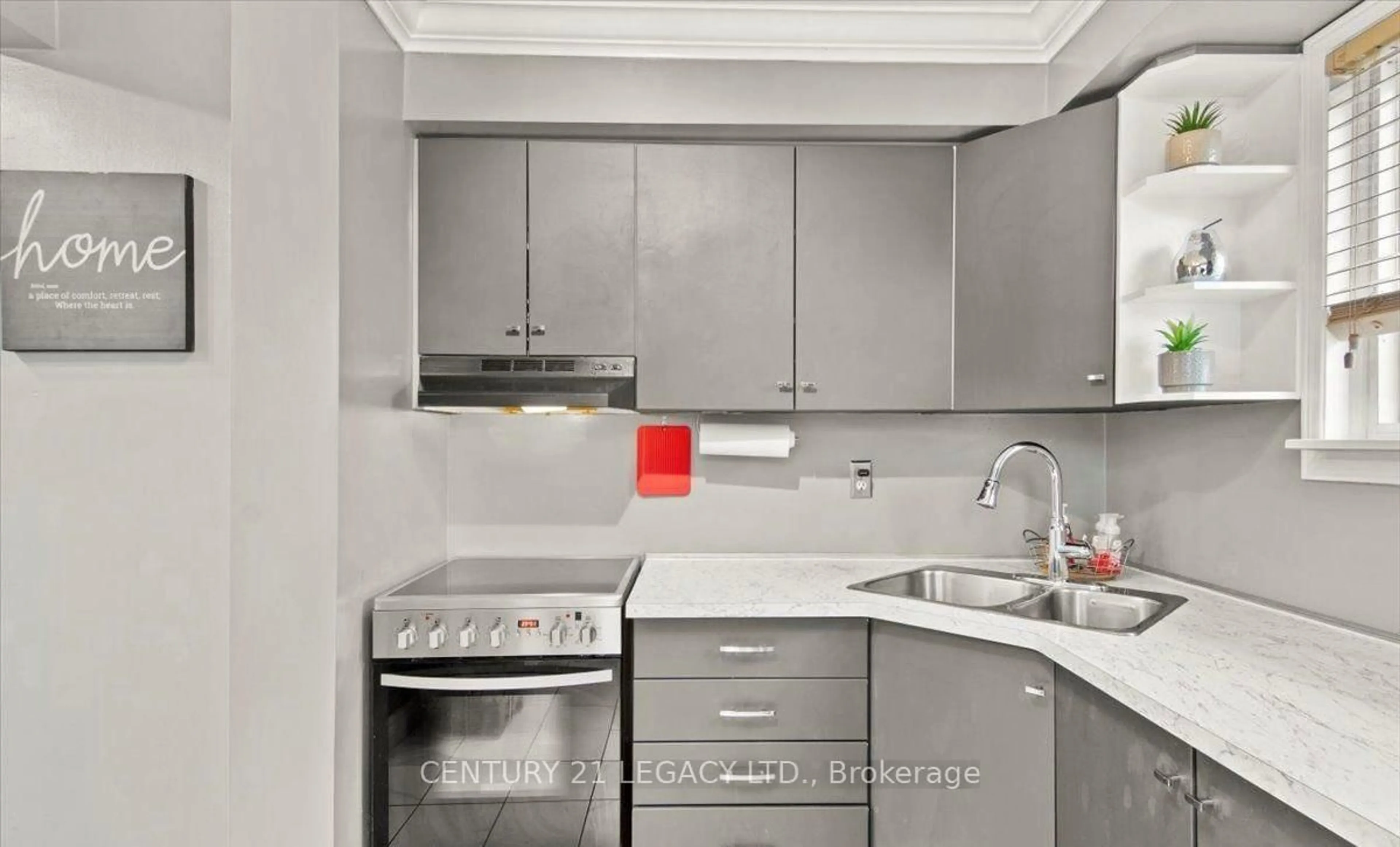 Standard kitchen, unknown for 1544 Connery Cres, Oshawa Ontario L1J 8G1