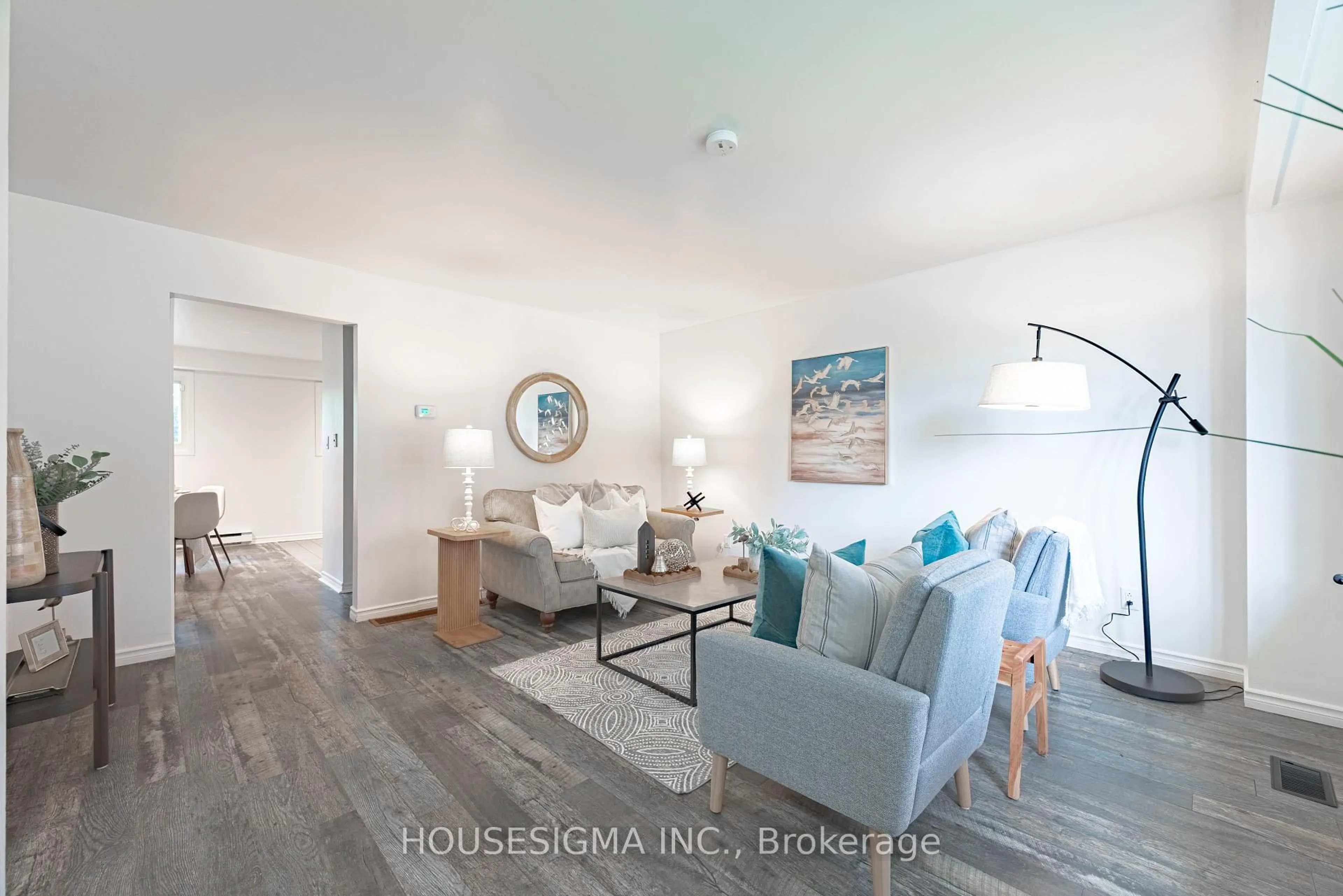 Living room with furniture, unknown for 66 Waverly St, Oshawa Ontario L1J 5T7