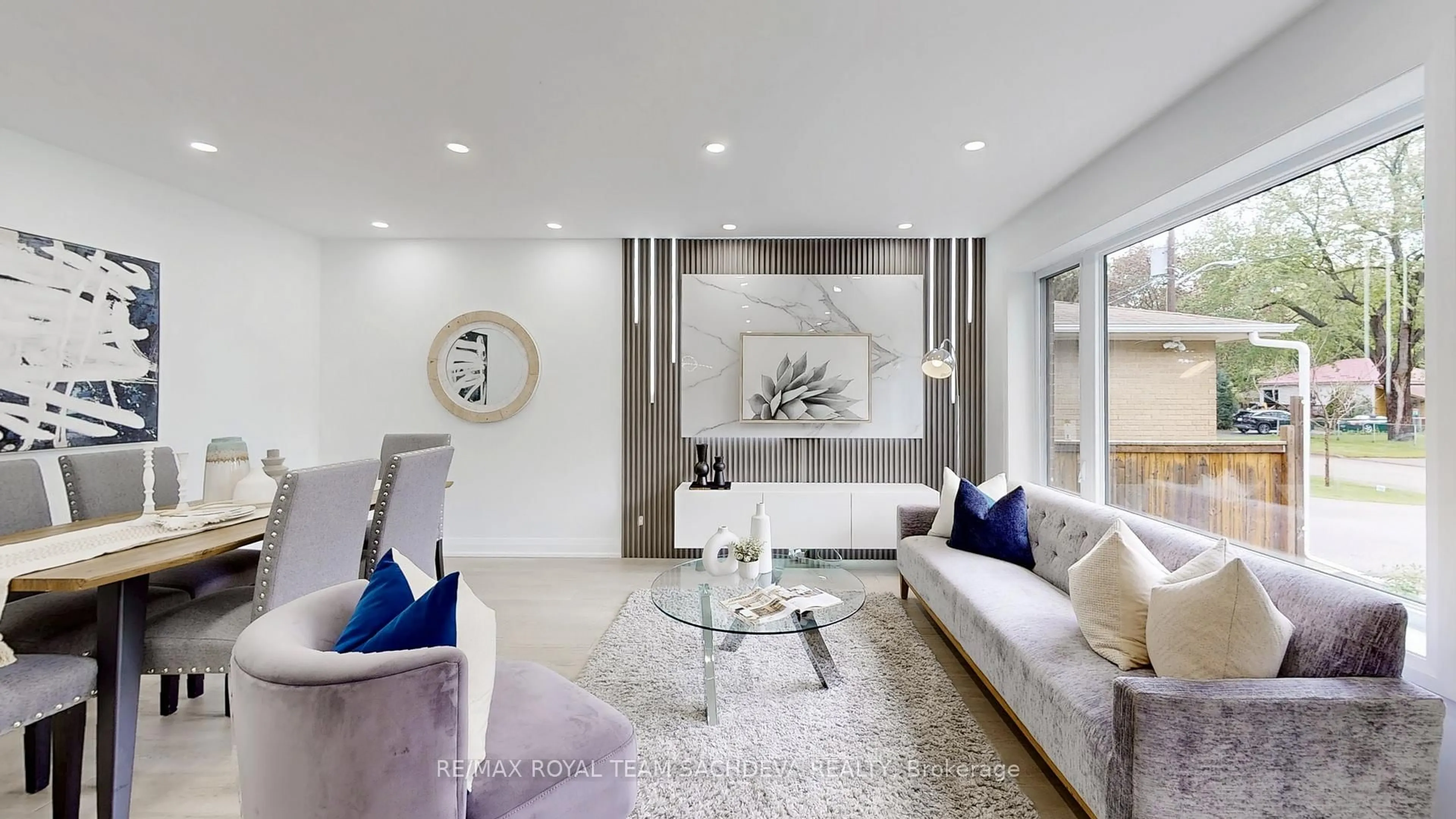 Living room with furniture, unknown for 26 Mcmillan Ave, Toronto Ontario M1E 4B5