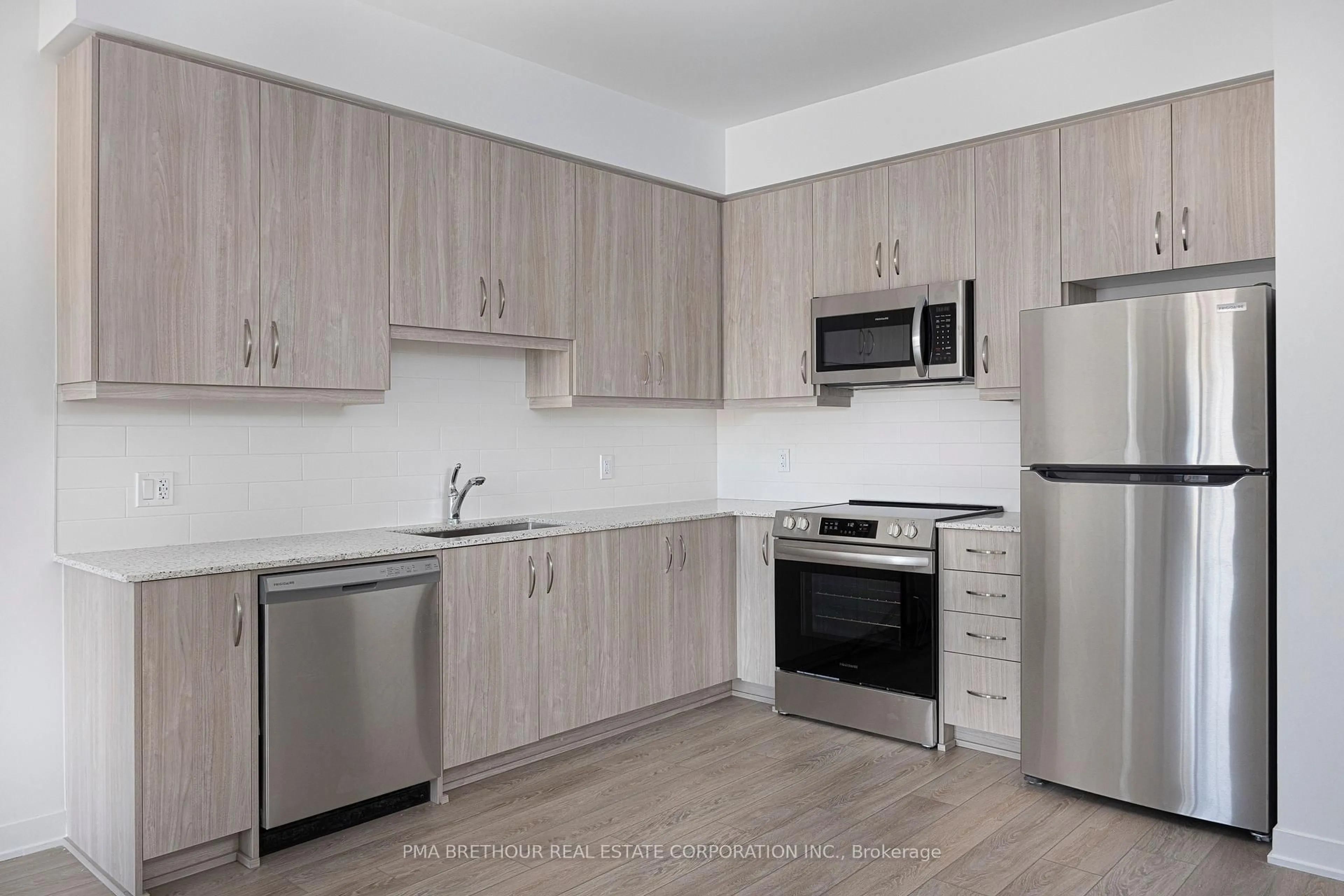 Standard kitchen, wood/laminate floor for 385 Arctic Red Dr #314, Oshawa Ontario L1L 0H8