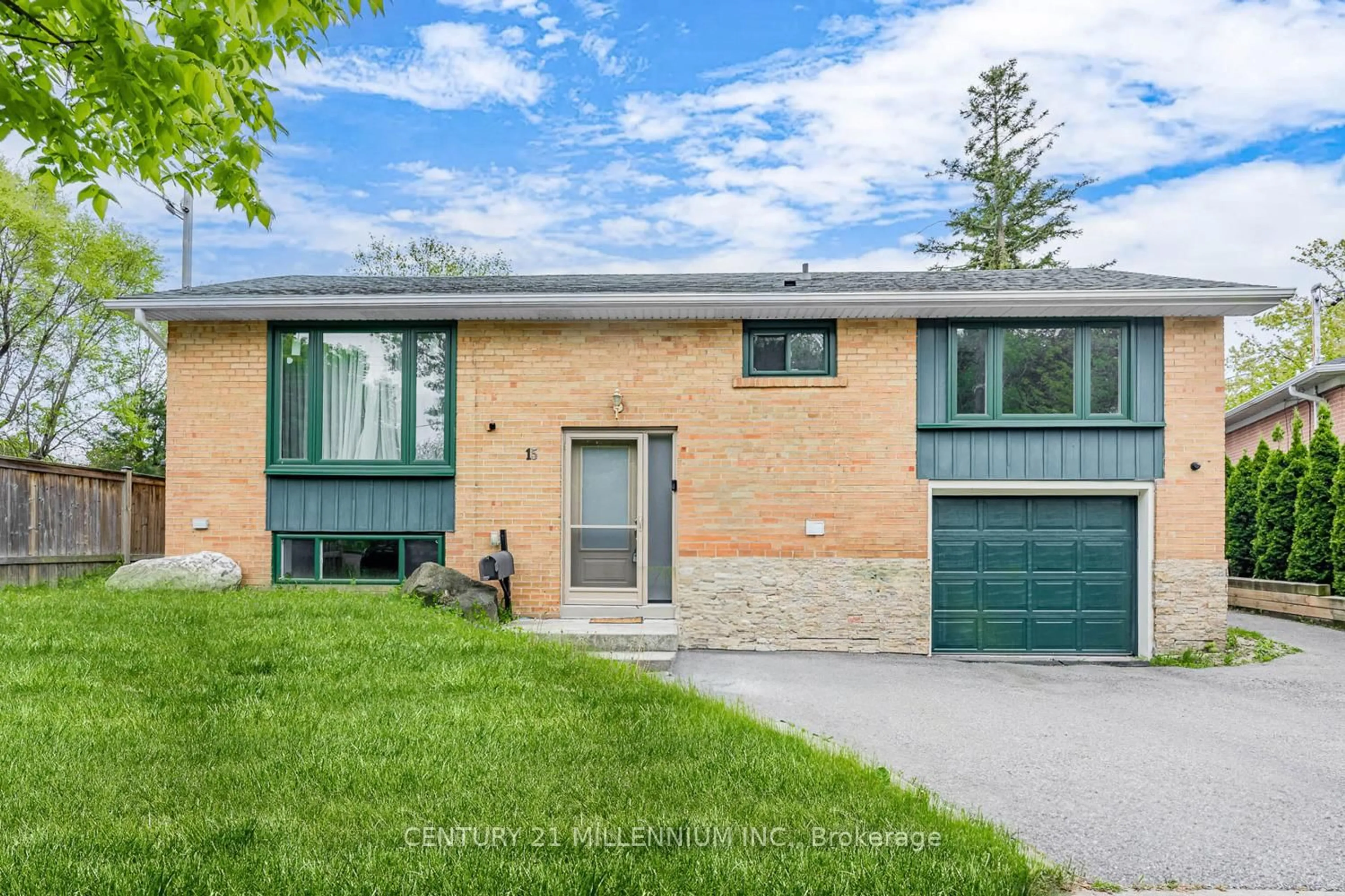 Home with brick exterior material, street for 15 Benary Cres, Toronto Ontario M1H 1K9
