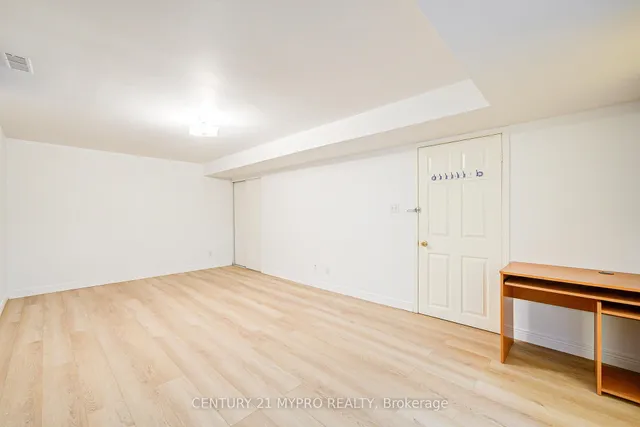 Additional property image - 27 Dalbret Cres