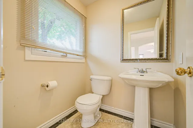 Additional property image - 27 Dalbret Cres