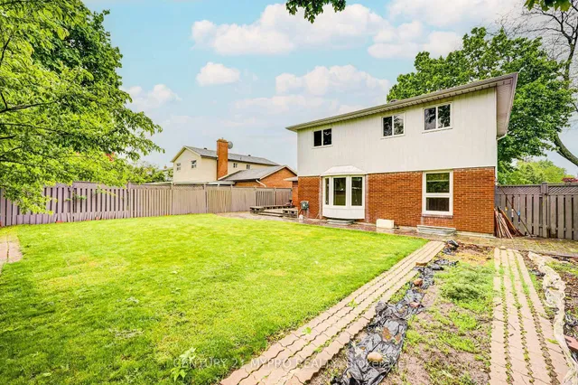 Additional property image - 27 Dalbret Cres