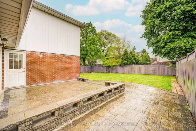 Additional property image - 27 Dalbret Cres