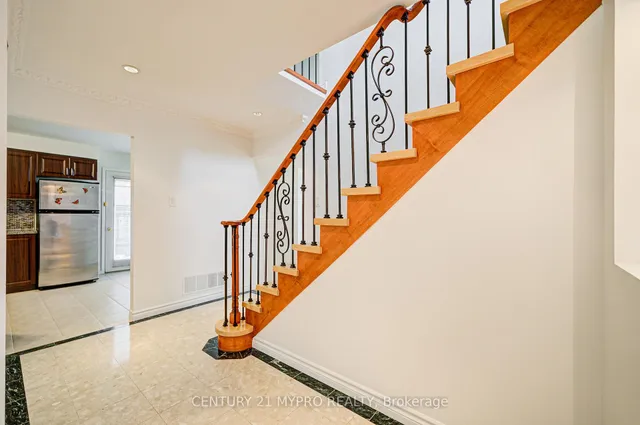 Additional property image - 27 Dalbret Cres