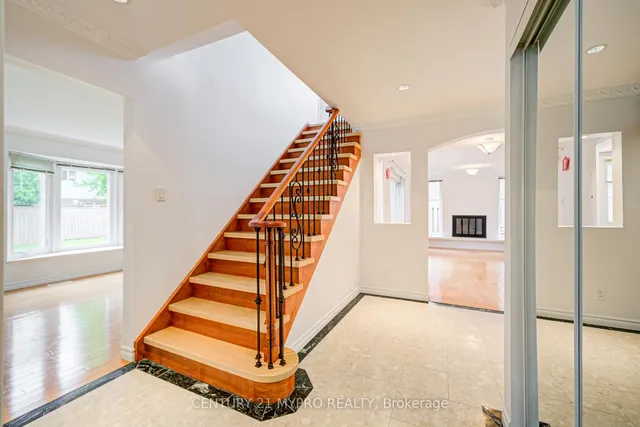 Additional property image - 27 Dalbret Cres