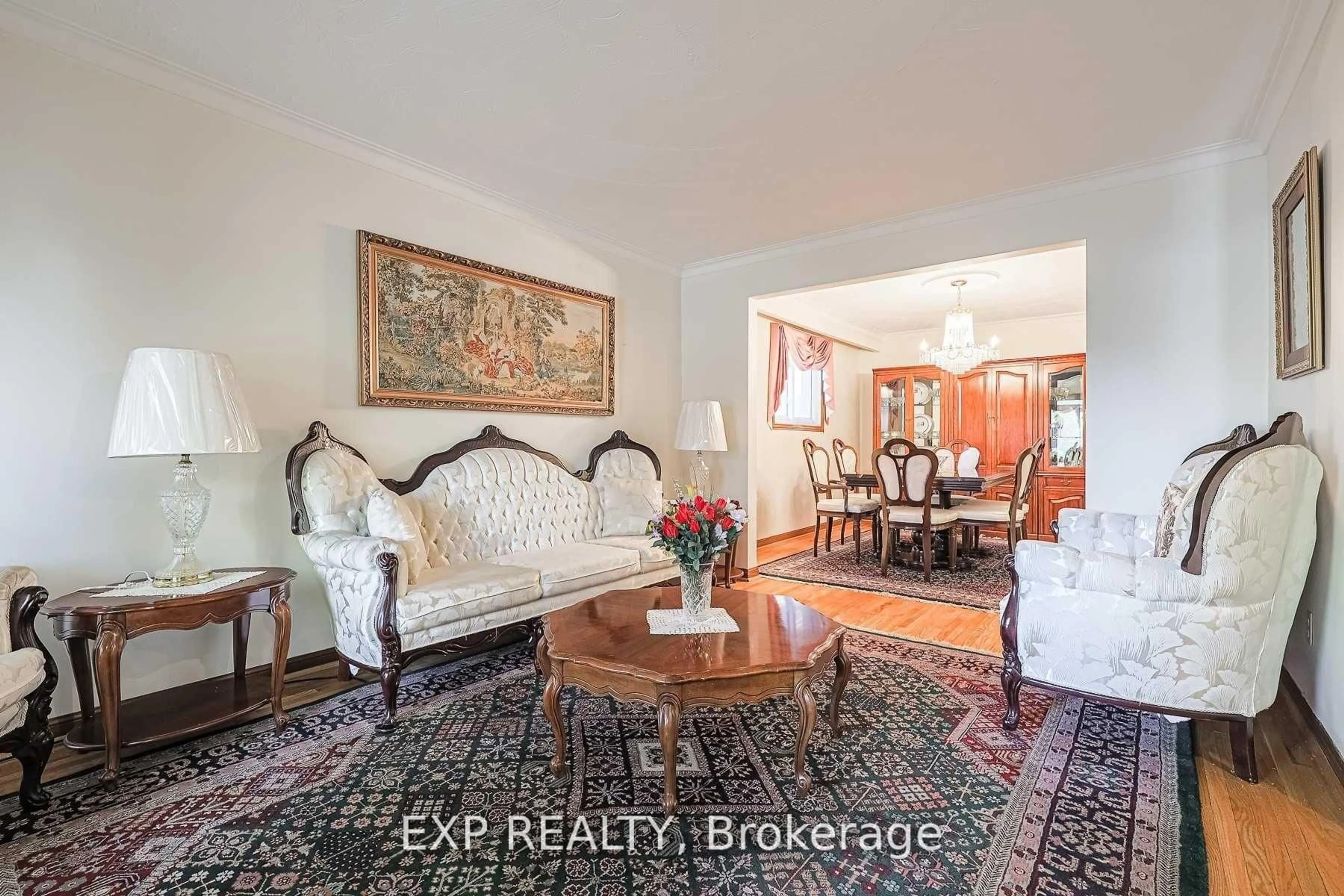 Living room with furniture, unknown for 285 Huntsmill Blvd, Toronto Ontario M1W 3E4