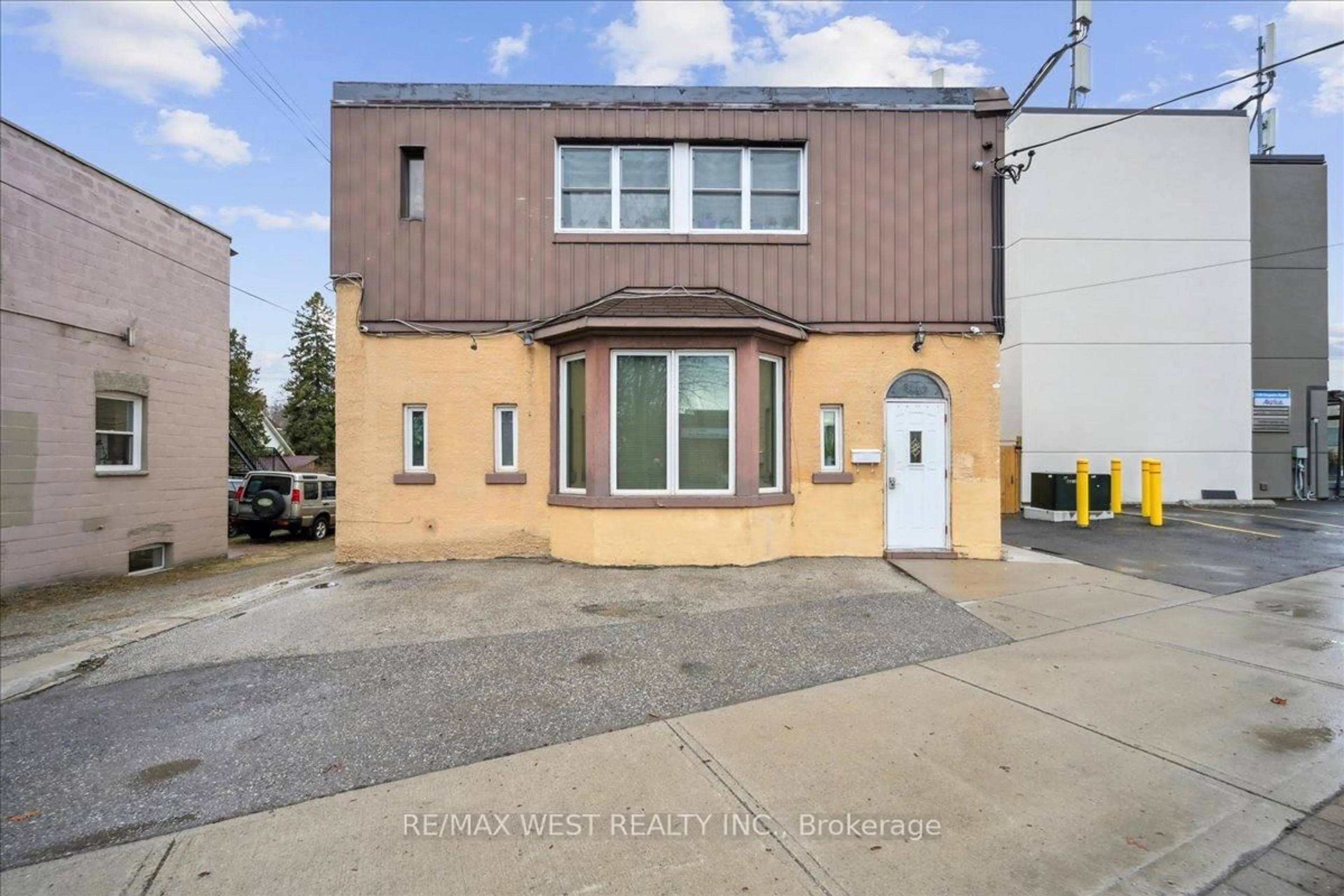 Unknown for 1408 Kingston Rd, Toronto Ontario M1N 1R3