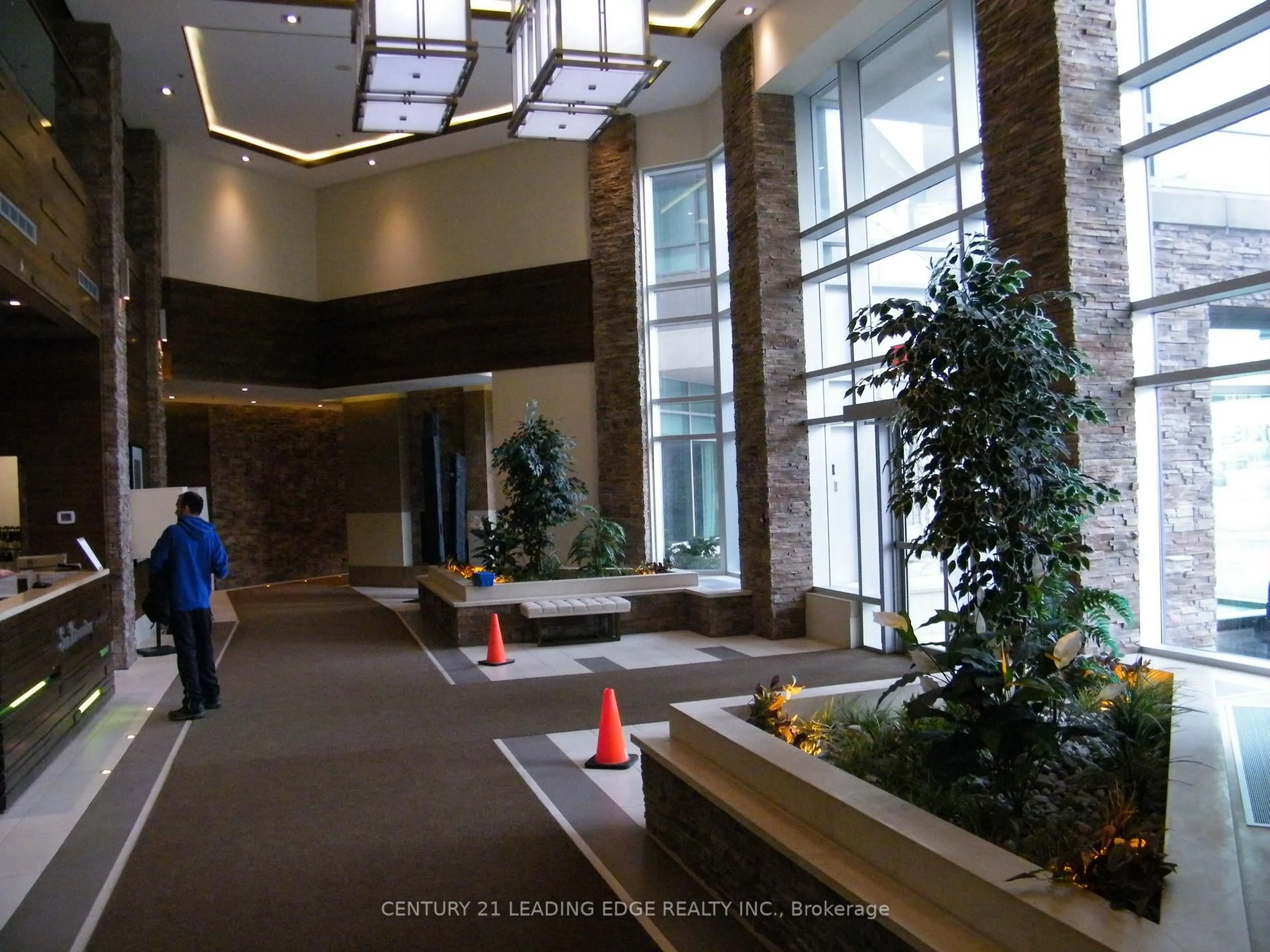 Lobby for 1215 Bayly St #602, Pickering Ontario L1W 0B4