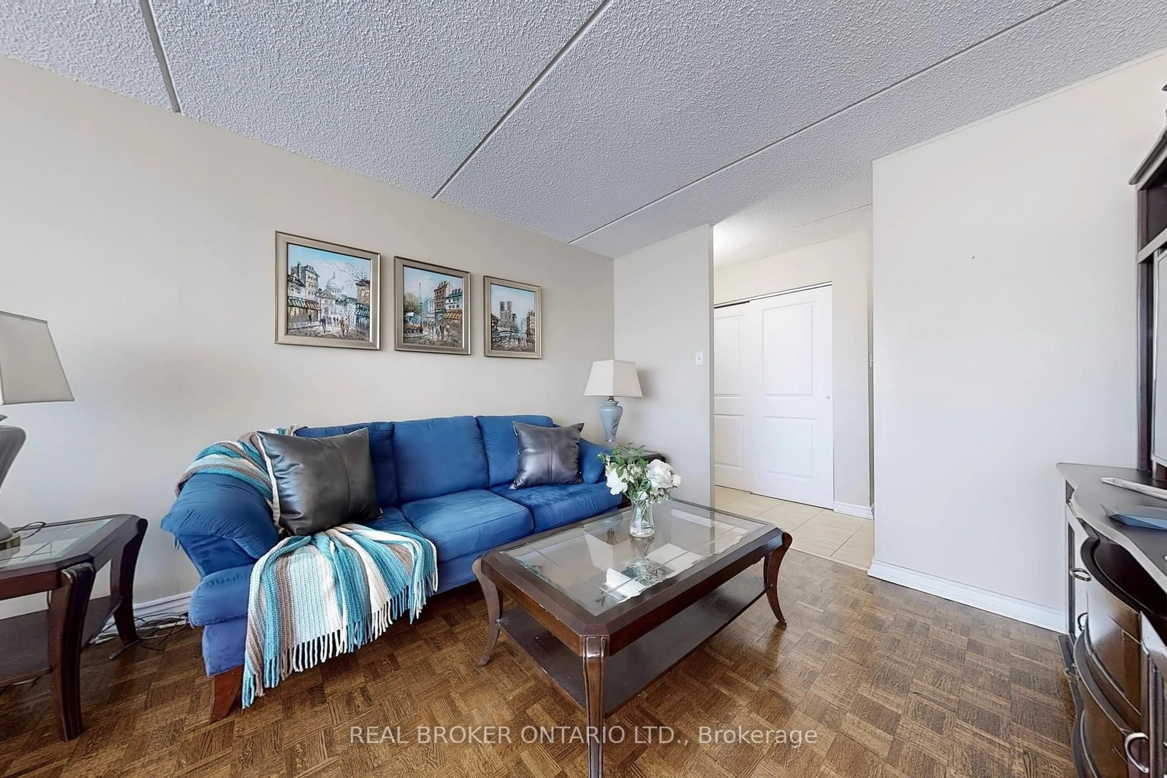 Living room with furniture, unknown for 2 GLAMORGAN Ave #1012, Toronto Ontario M1P 2M8
