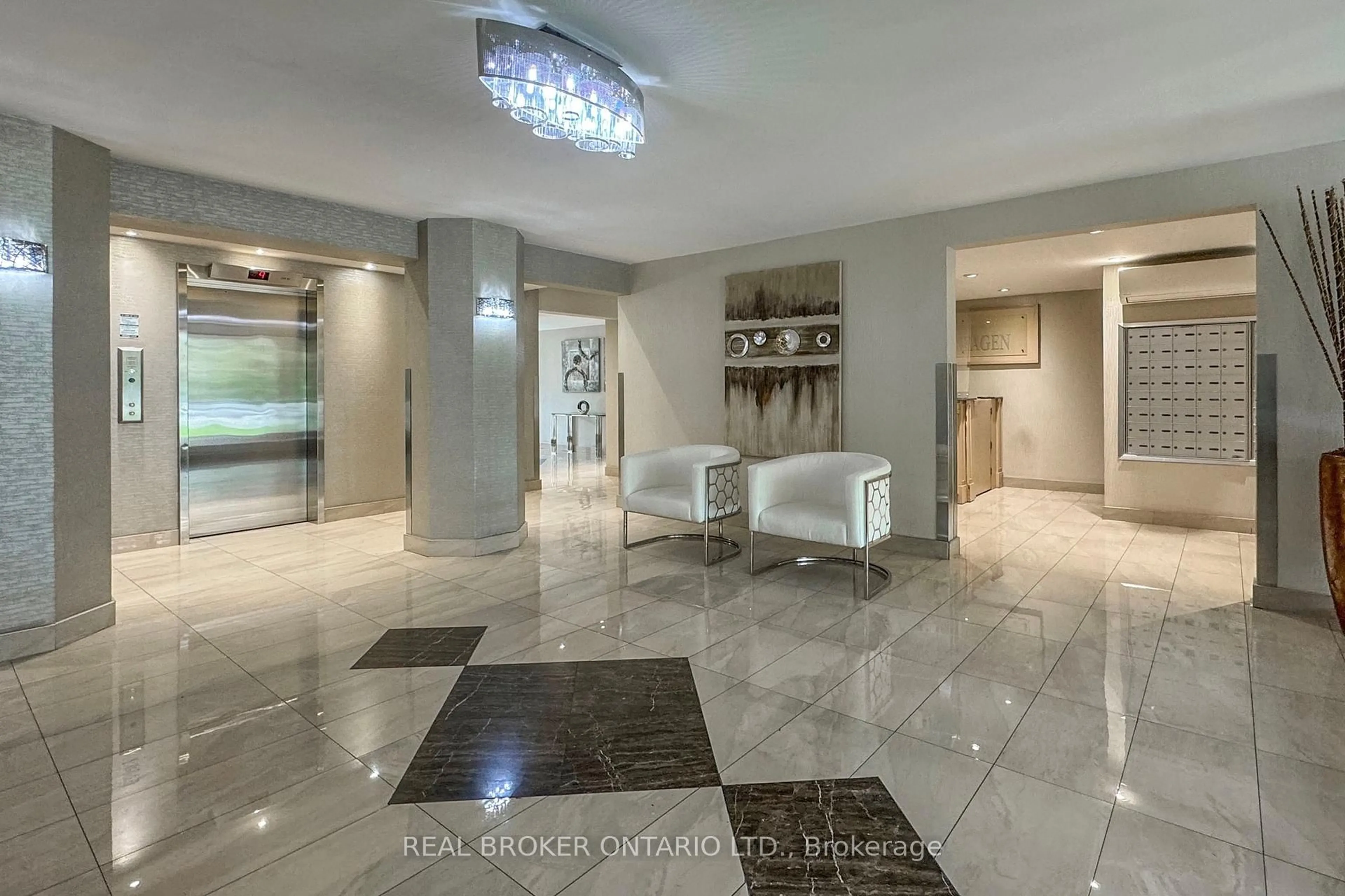 Unknown for 2 GLAMORGAN Ave #1012, Toronto Ontario M1P 2M8