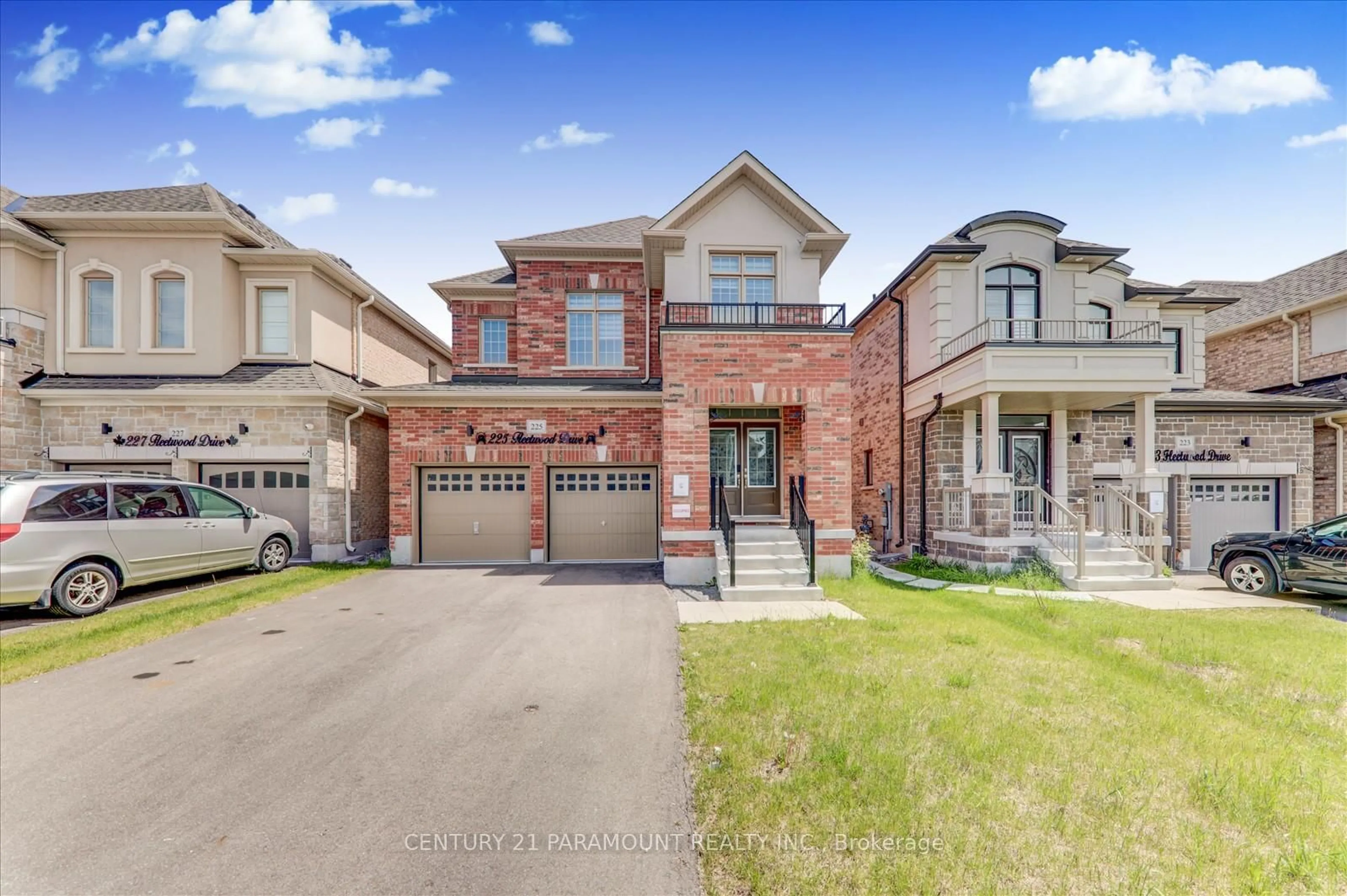 Home with brick exterior material, street for 225 Fleetwood Dr, Oshawa Ontario L1K 3E7