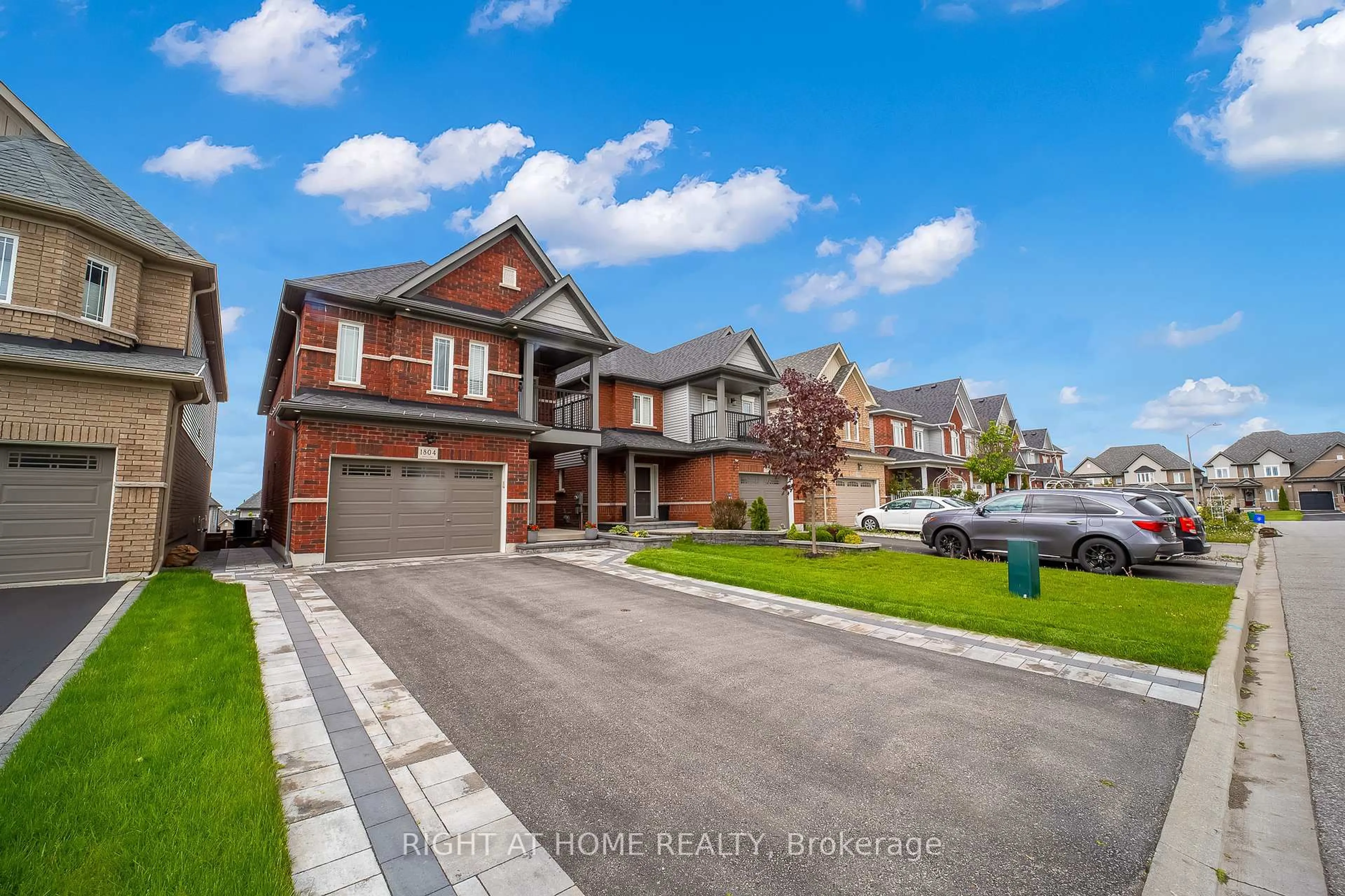 Home with brick exterior material, street for 1804 Silverstone Cres, Oshawa Ontario L1K 0V6
