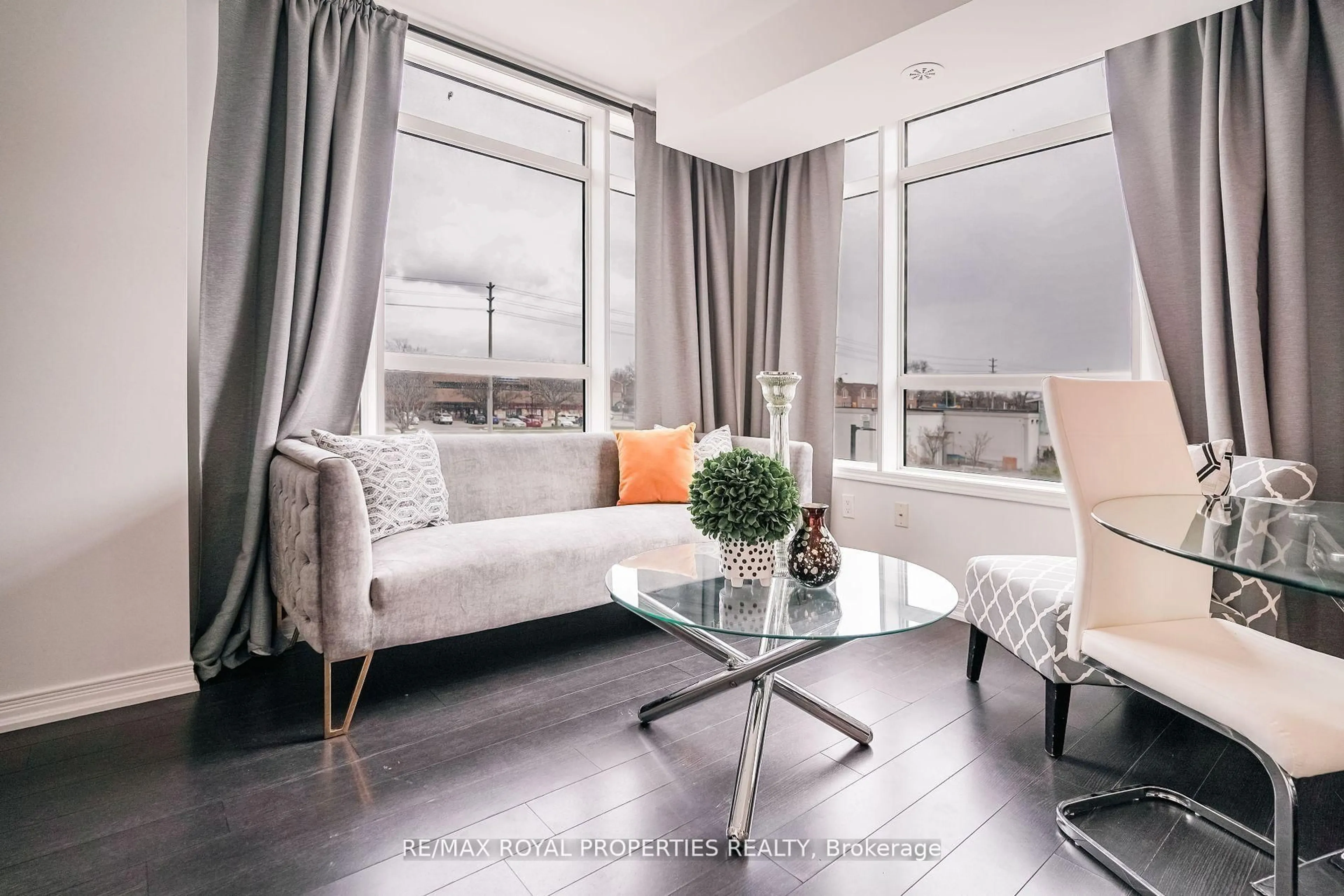 Living room with furniture, unknown for 80 Orchid Place Dr #311, Toronto Ontario M1B 0C4